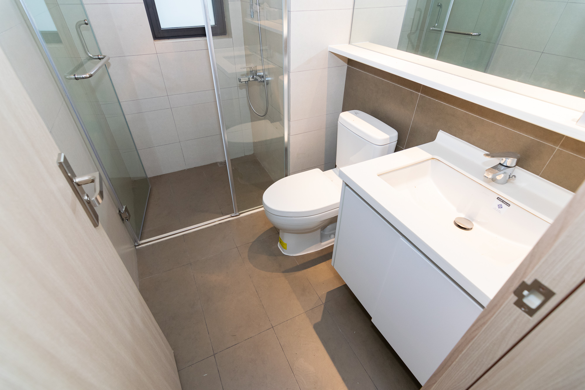 时代倾城三期  2室2厅1卫    84.5万 时代倾城三期  2室2厅1卫    84.5万卫生间