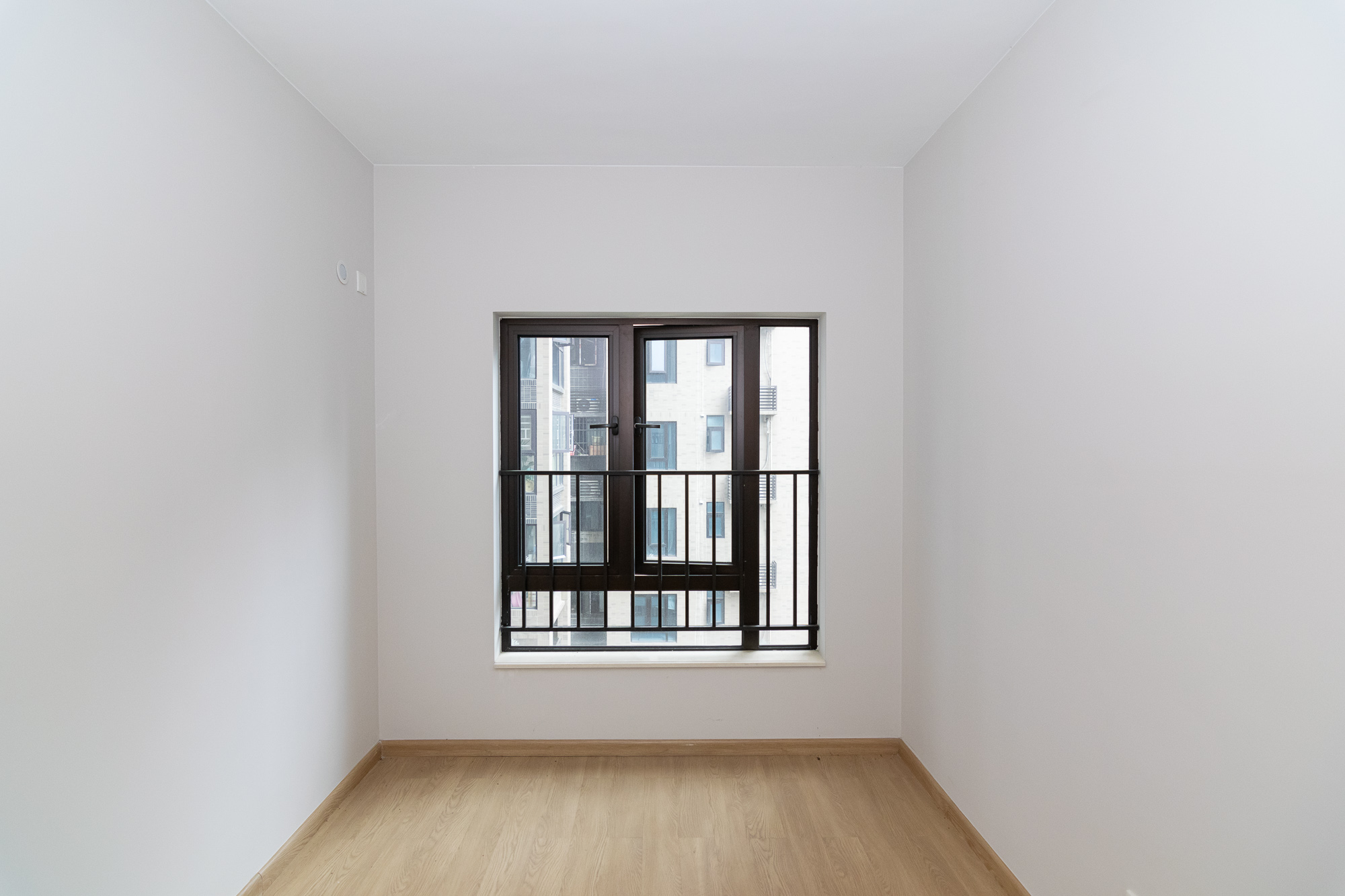 时代倾城三期  2室2厅1卫    84.5万 时代倾城三期  2室2厅1卫    84.5万卧室