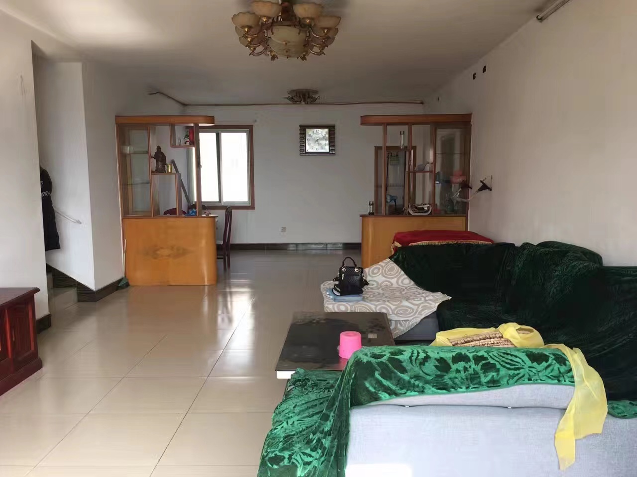 一中散盘 3室2厅2卫 50.00万 一中散盘 3室2厅2卫 50.00万室内图