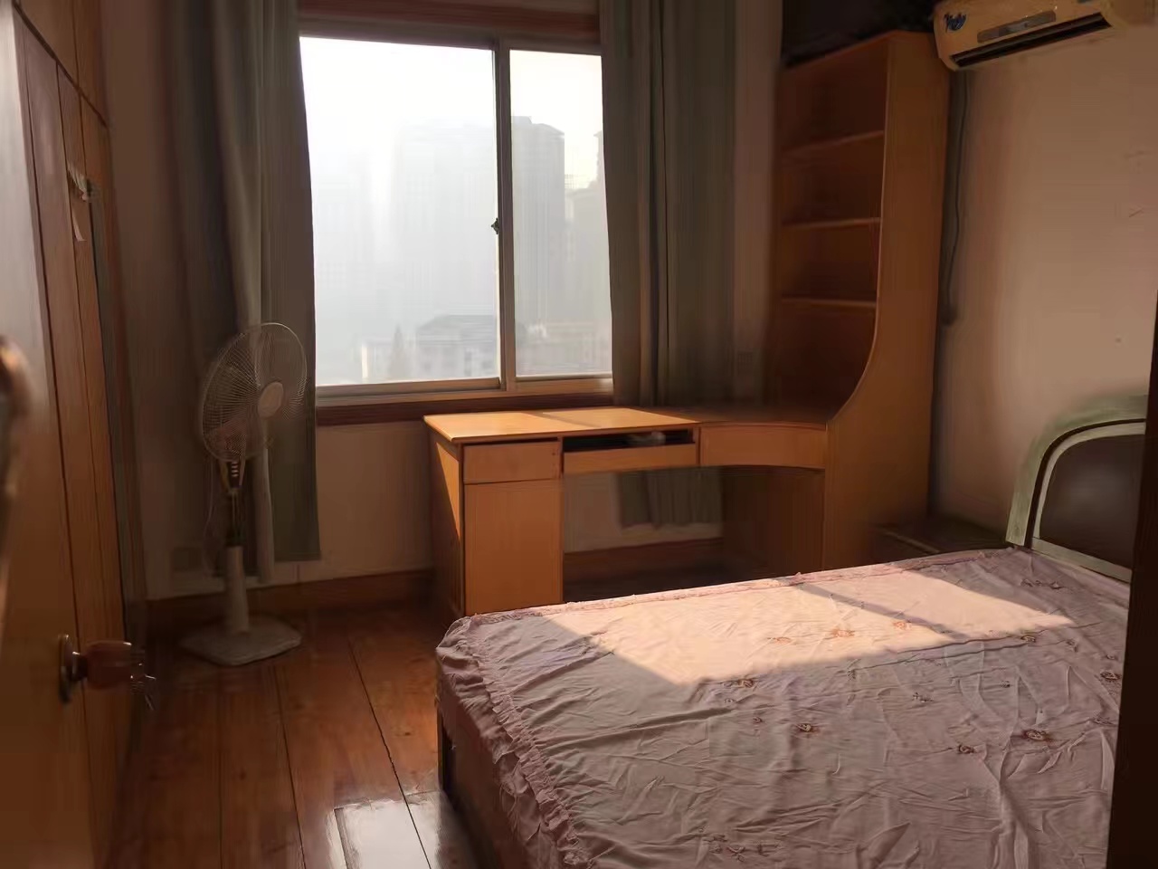 一中散盘 3室2厅2卫 50.00万 一中散盘 3室2厅2卫 50.00万室内图