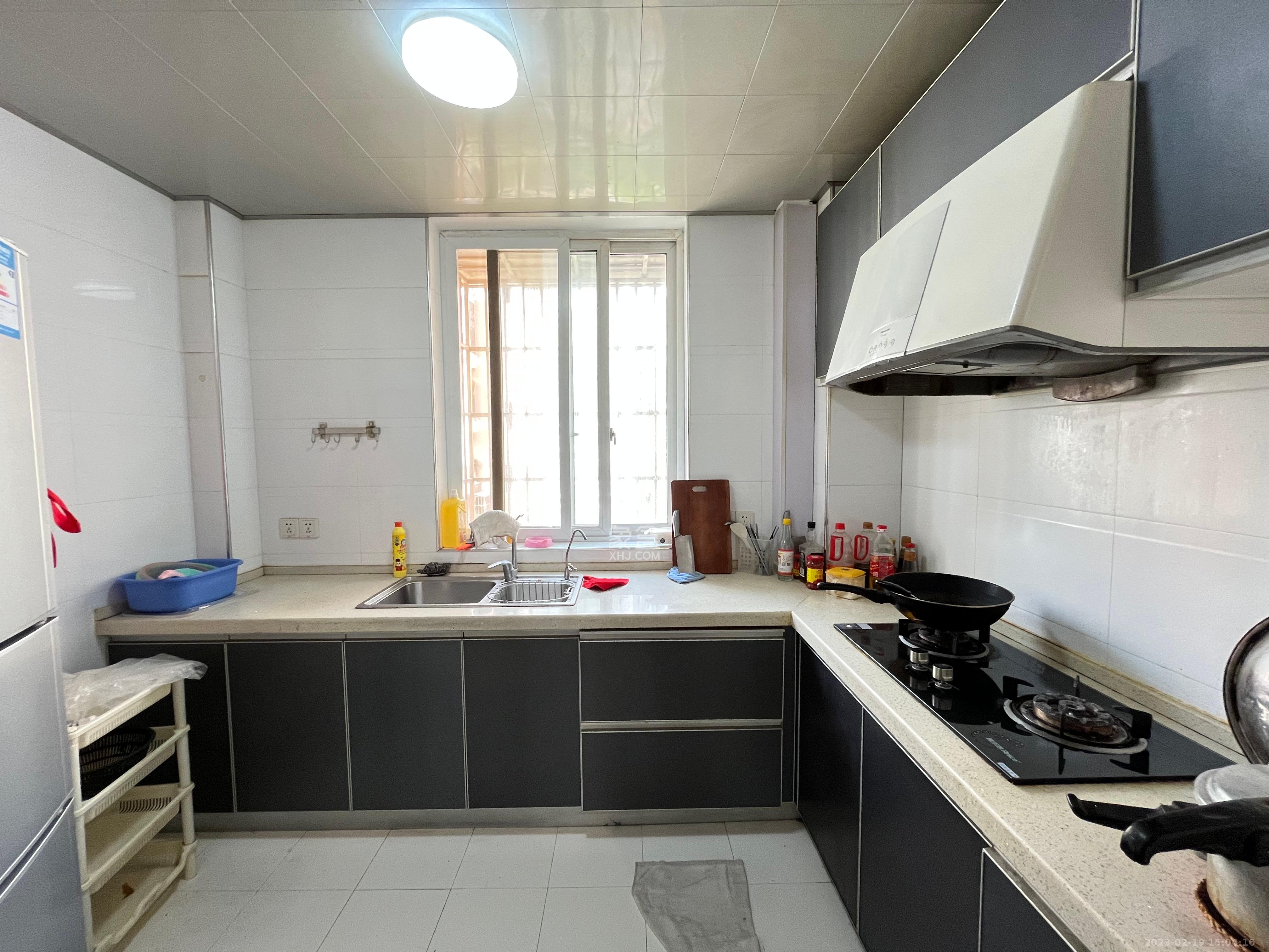 长丰星城 4室2厅2卫 1600.0元/月 长丰星城 4室2厅2卫 1600.0元/月室内图