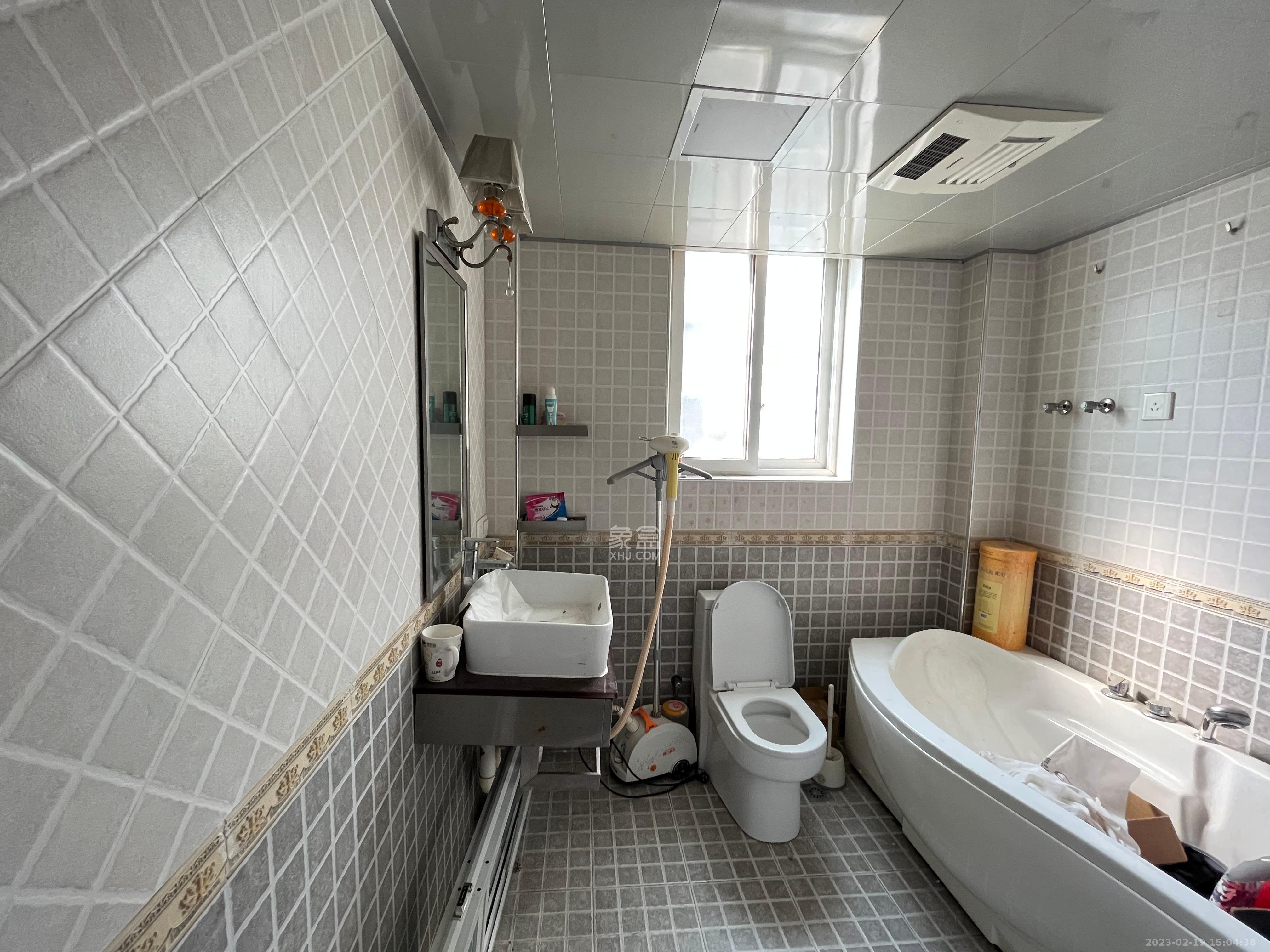 长丰星城 4室2厅2卫 1600.0元/月 长丰星城 4室2厅2卫 1600.0元/月室内图