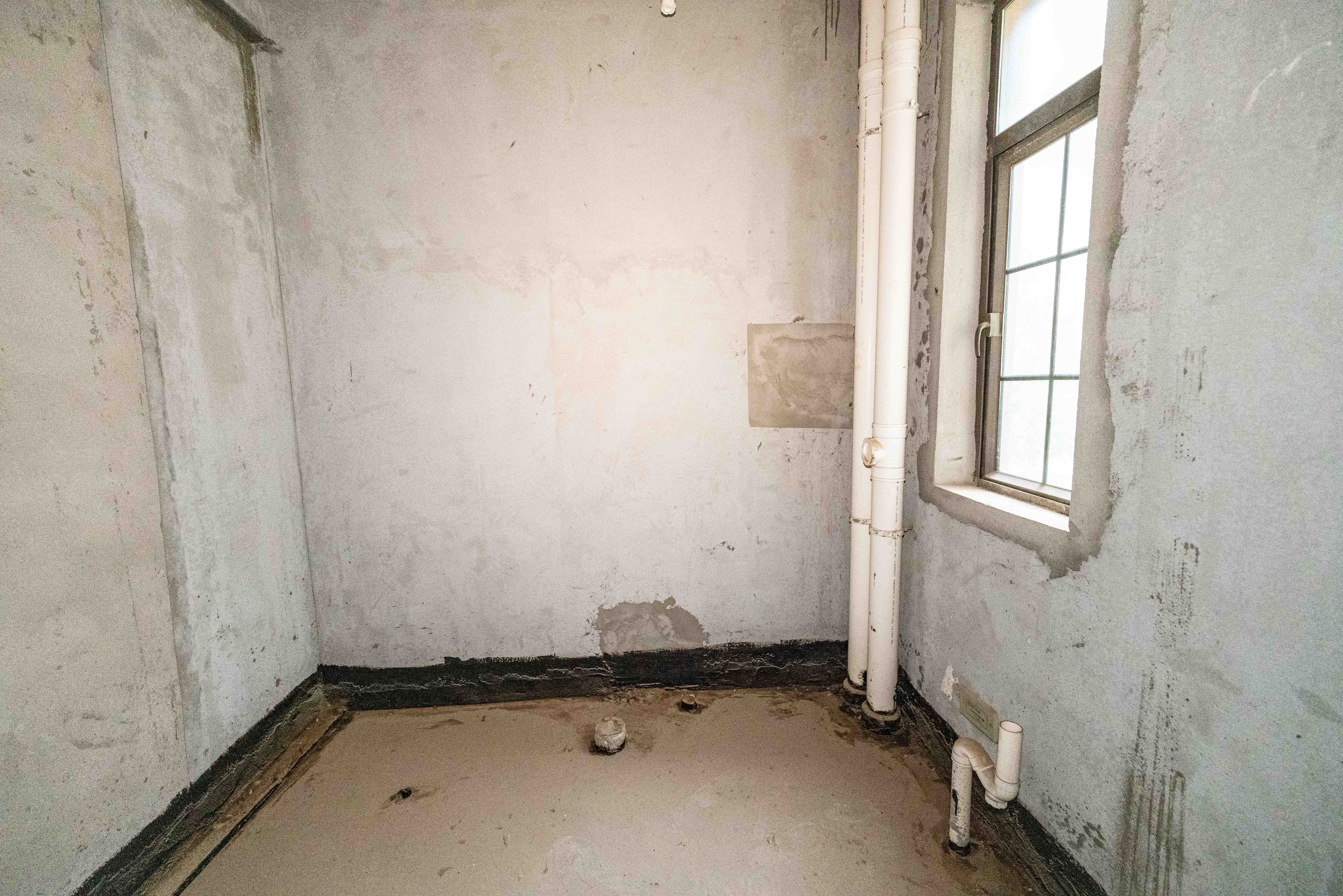 宏聚地中海  4室2厅2卫   163.00万卫生间