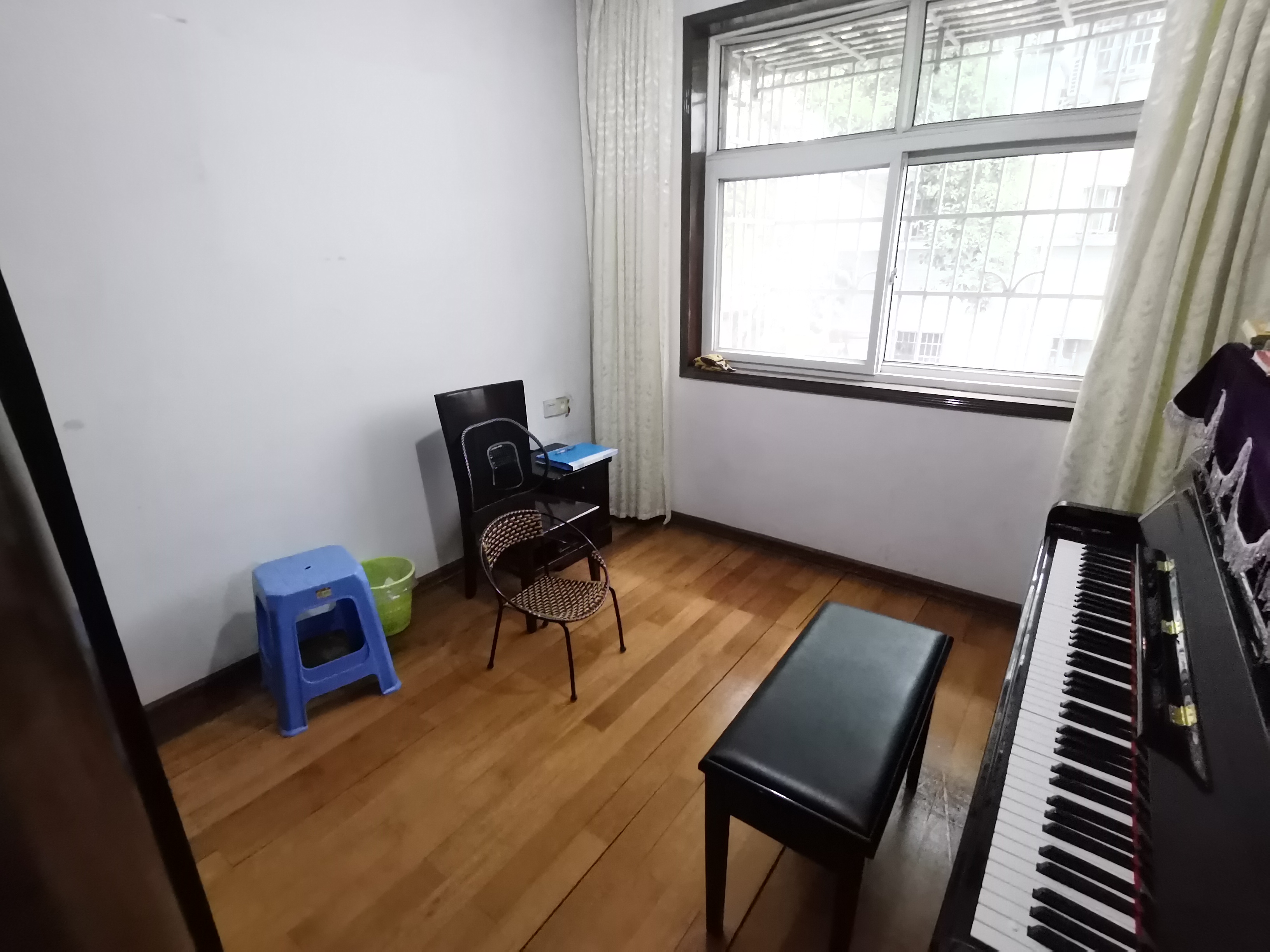 响石花园 0室0厅0卫 56.00万 响石花园 0室0厅0卫 56.00万室内图