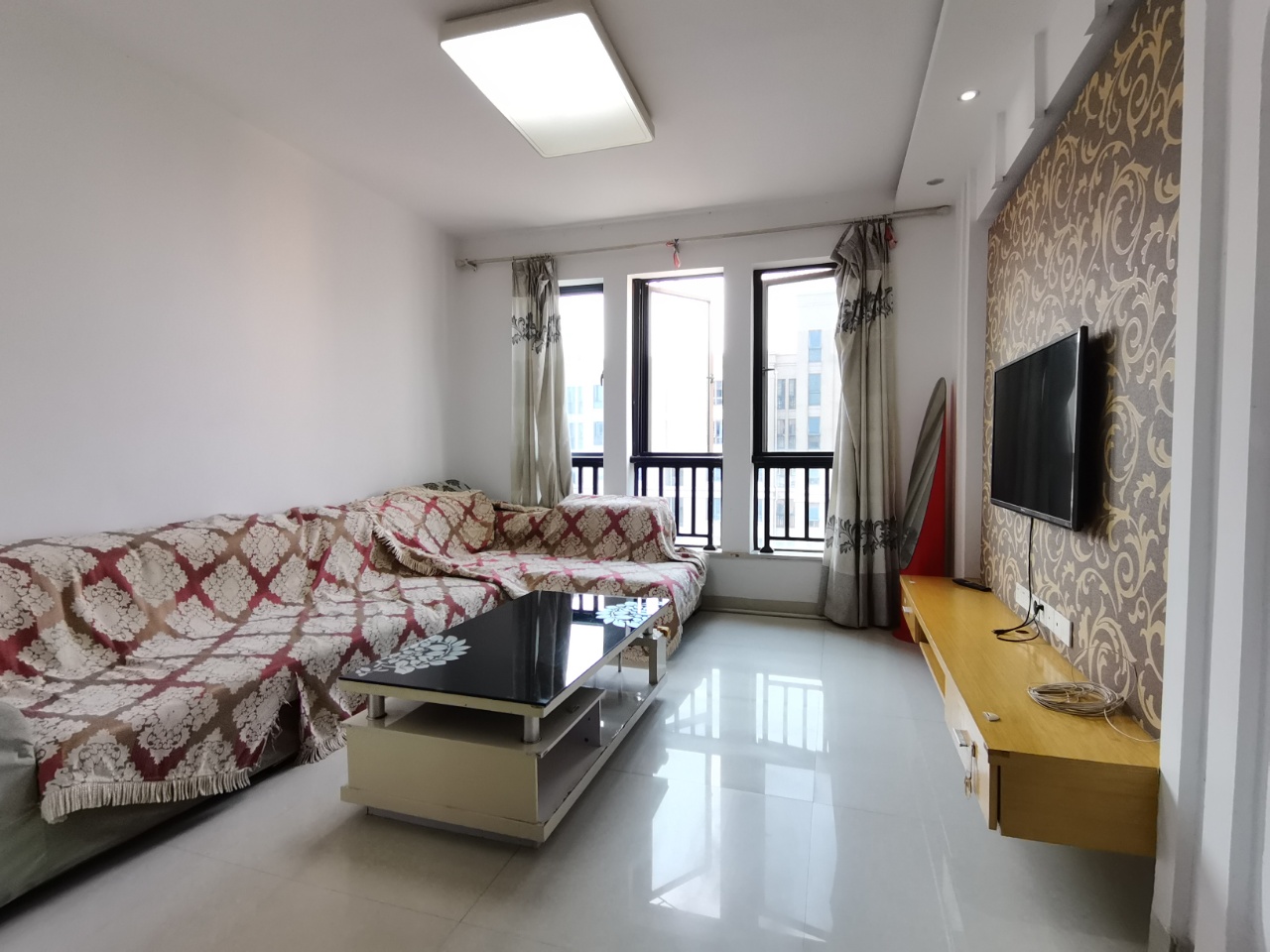 泰山公馆 2室2厅1卫 51.0万 泰山公馆 2室2厅1卫 51.0万室内图