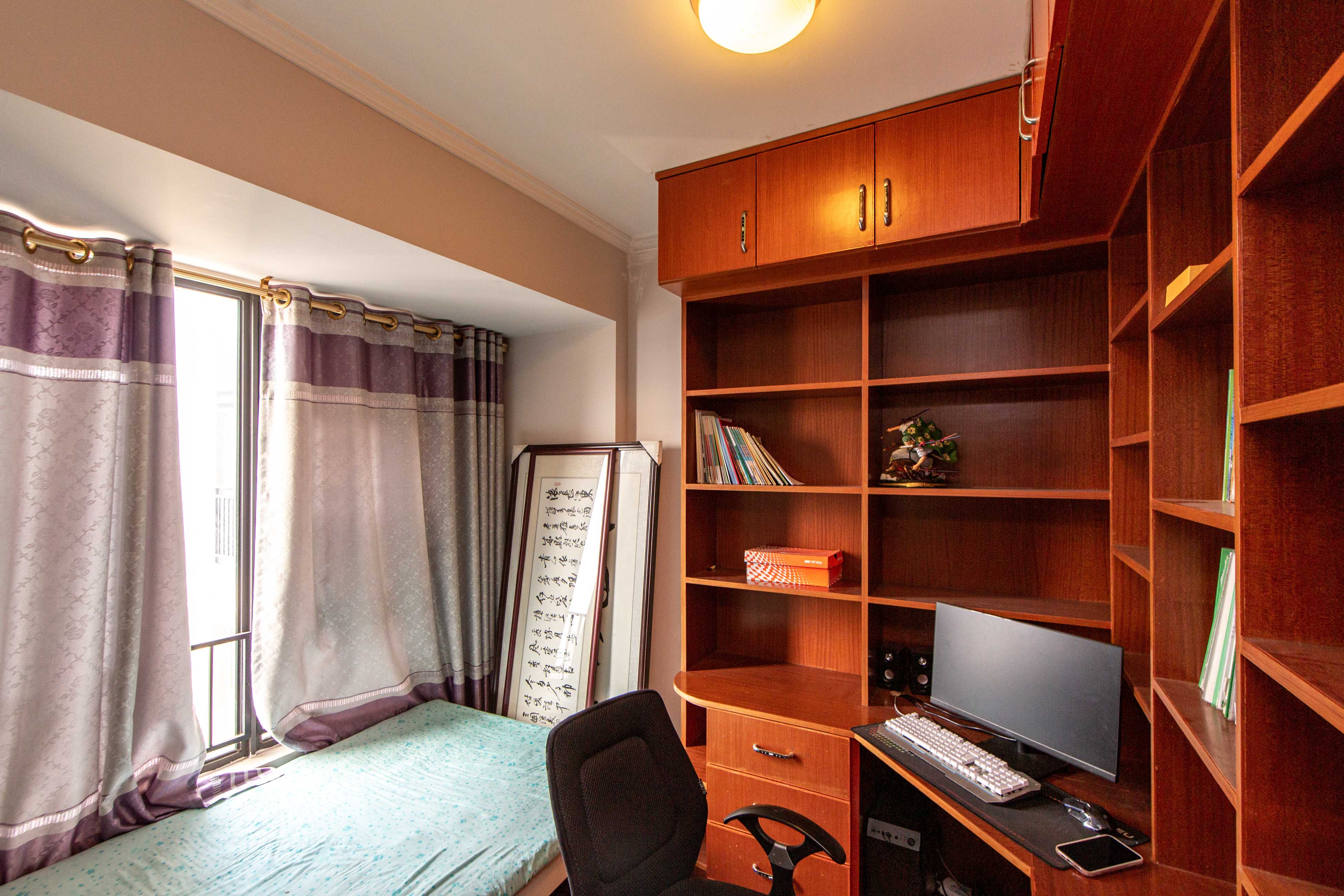 万科金域华府三四期  3室2厅1卫    88.0万 万科金域华府三四期  3室2厅1卫    88.0万卧室