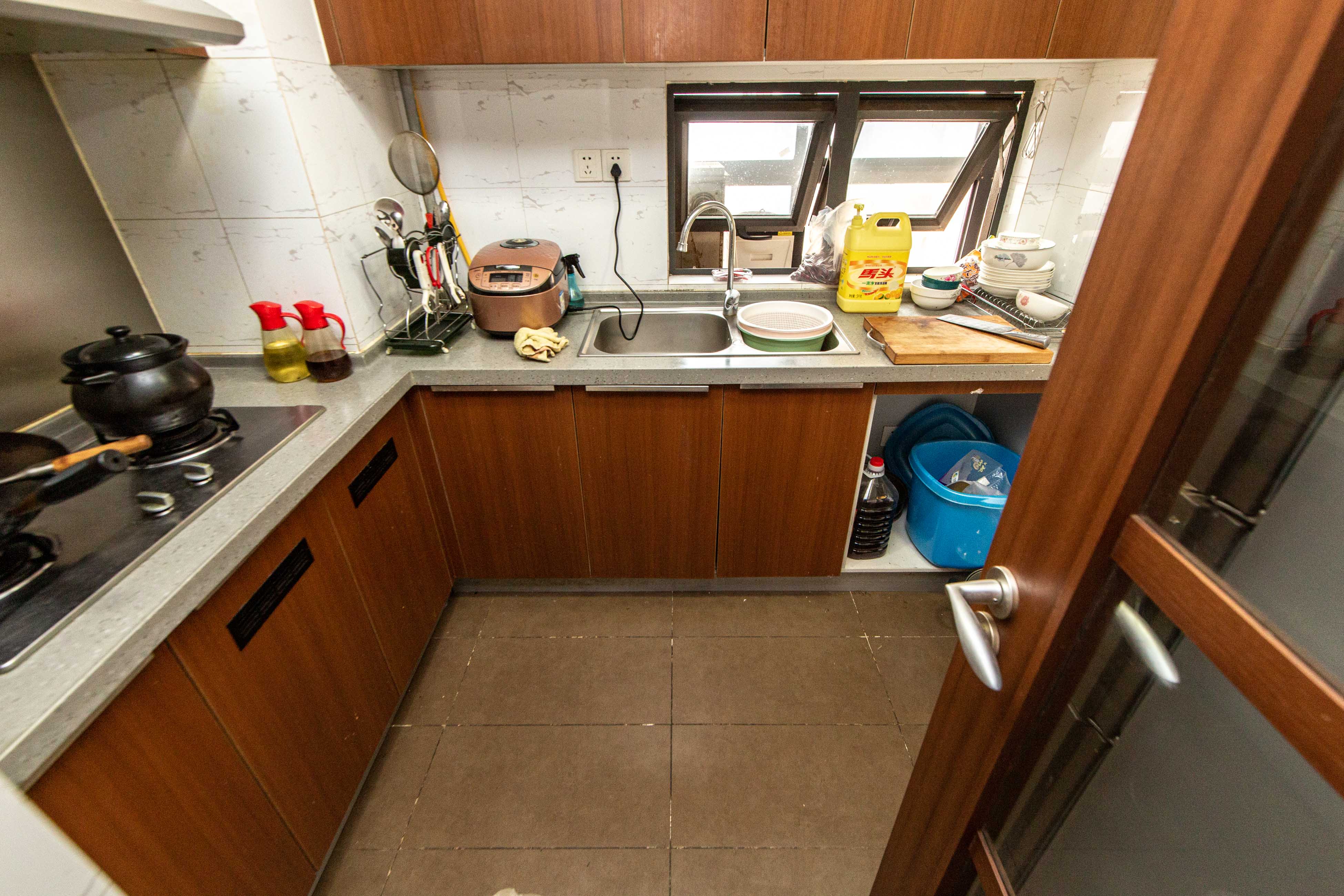 万科金域华府三四期  3室2厅1卫    88.0万 万科金域华府三四期  3室2厅1卫    88.0万厨房