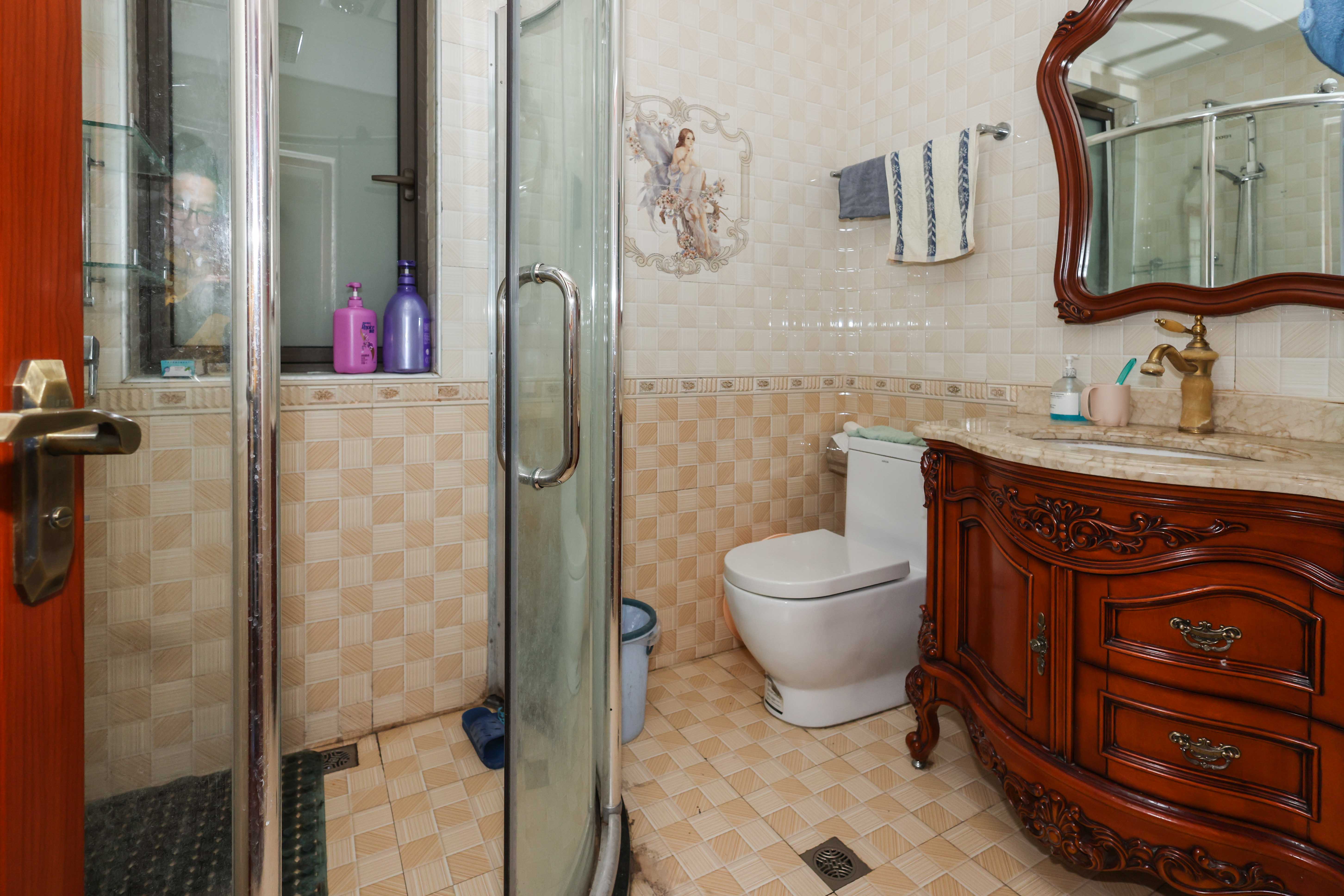 金茂梅溪湖 3室2厅2卫 208.00万 金茂梅溪湖 3室2厅2卫 208.00万卫生间