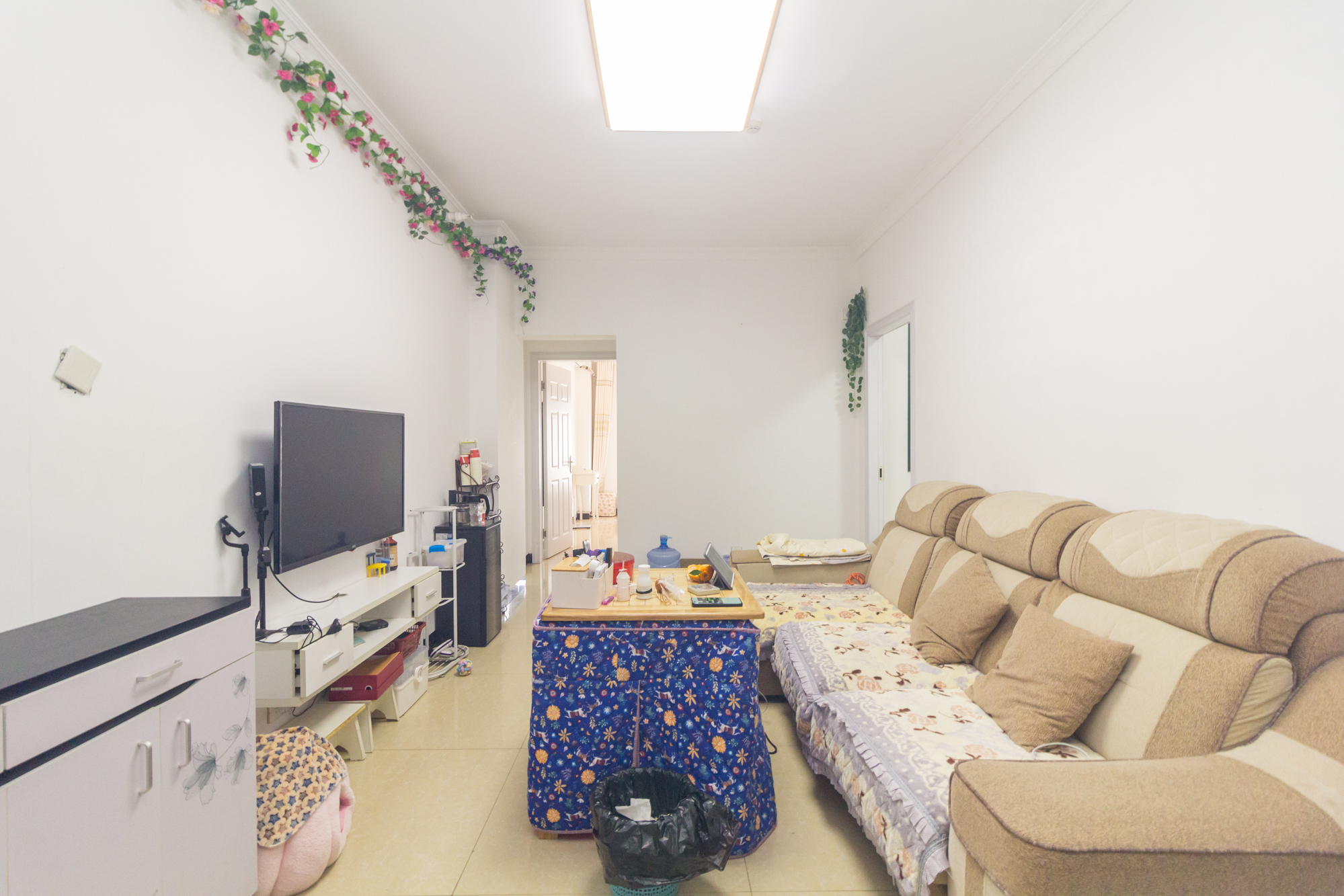 华天LOHO小镇 2室1厅1卫 29.8万 华天LOHO小镇 2室1厅1卫 29.8万客厅