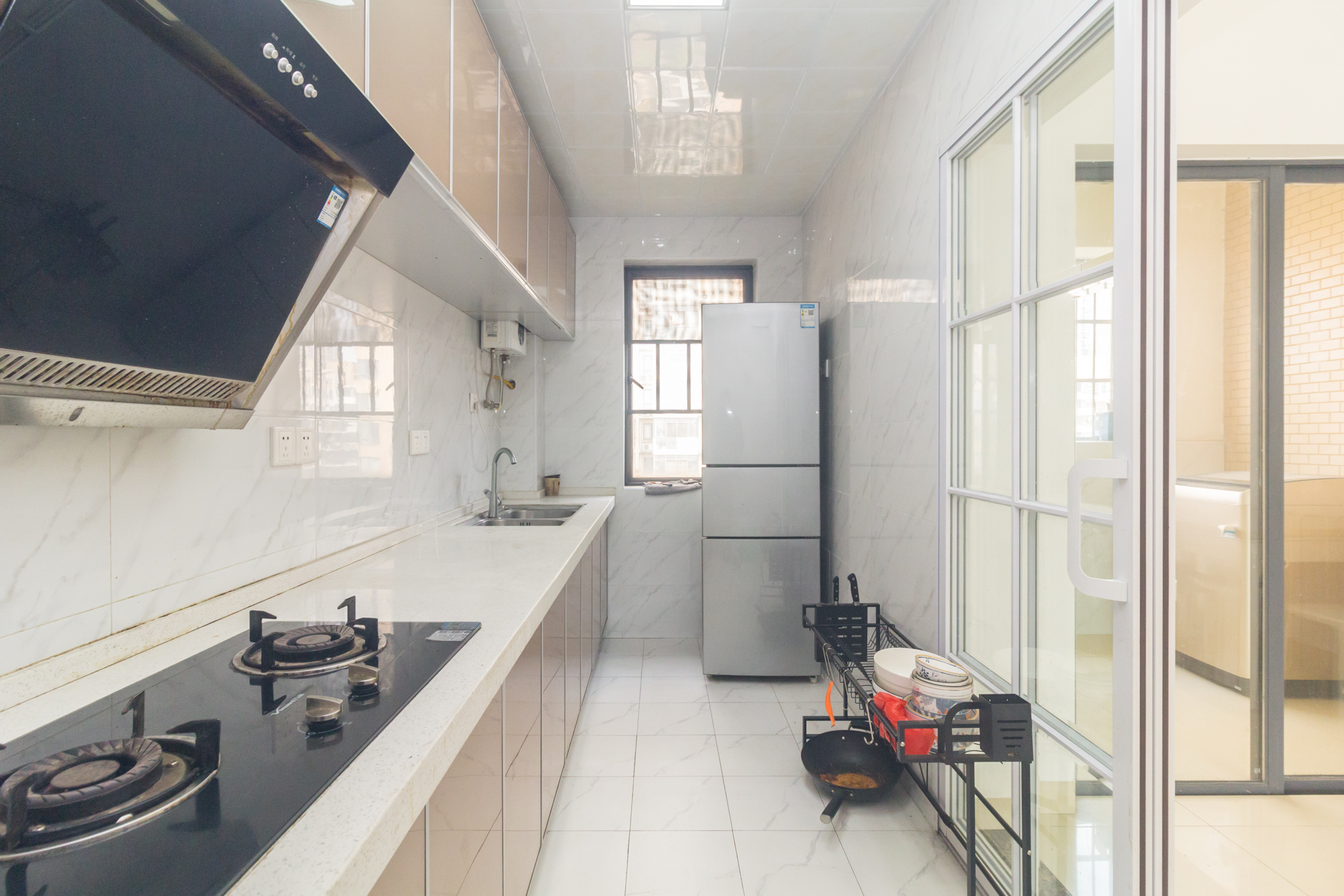 中国铁建国际城一期  4室2厅1卫    89.5万厨房