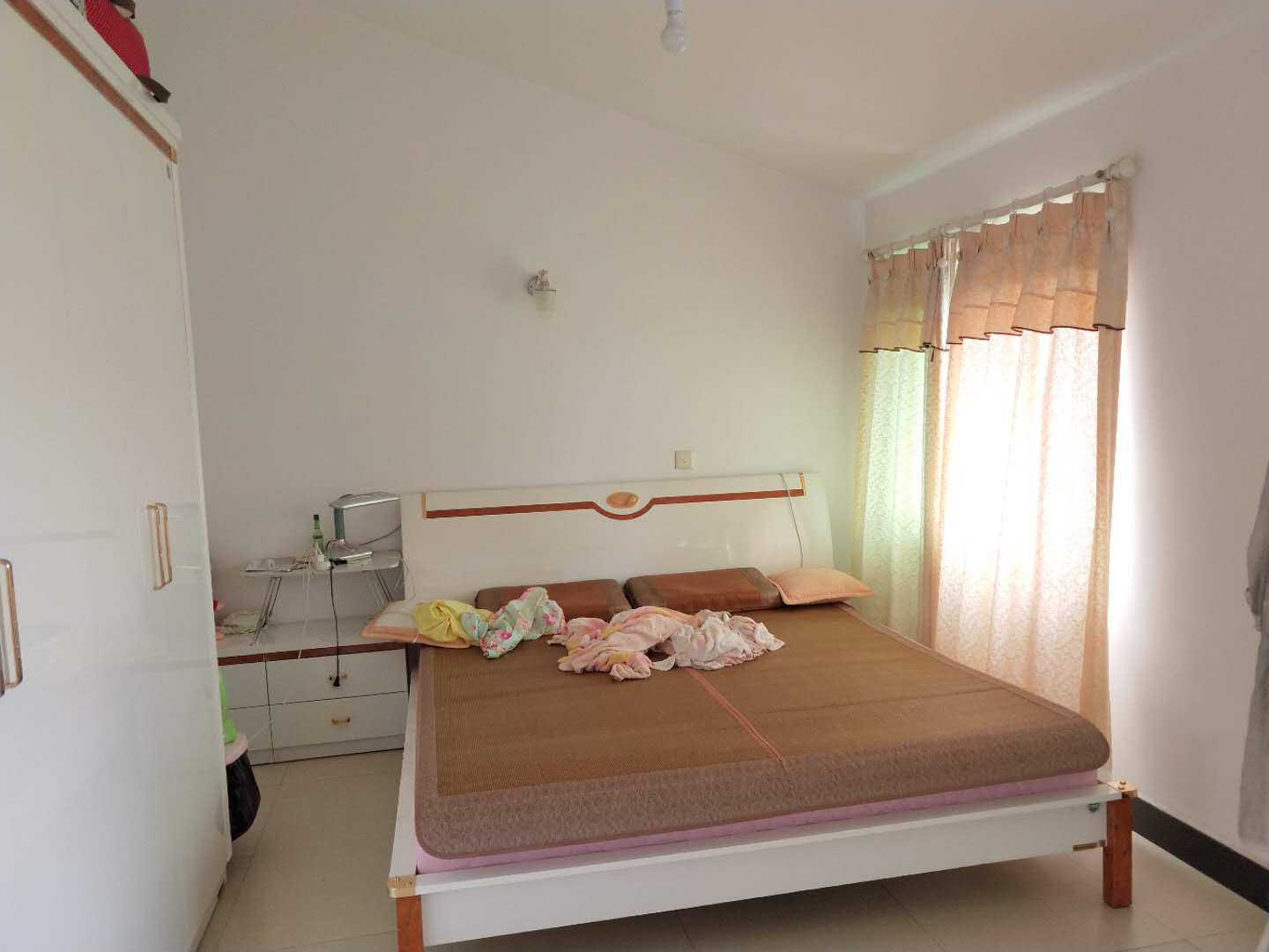 楠湖山庄  4室2厅1卫   75.00万 楠湖山庄  4室2厅1卫   75.00万室内图