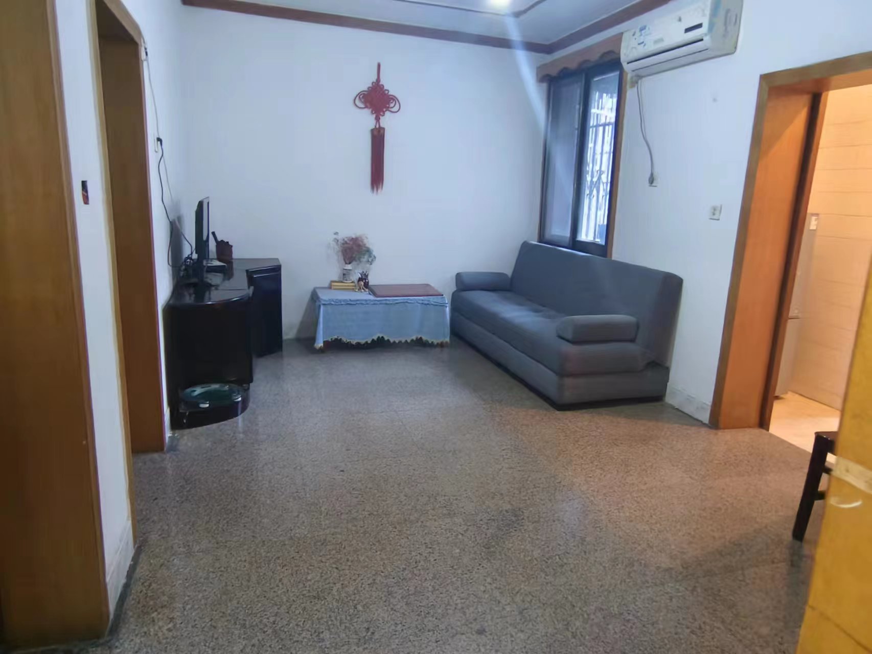 解放村 2室1厅1卫 22.00万 解放村 2室1厅1卫 22.00万客厅