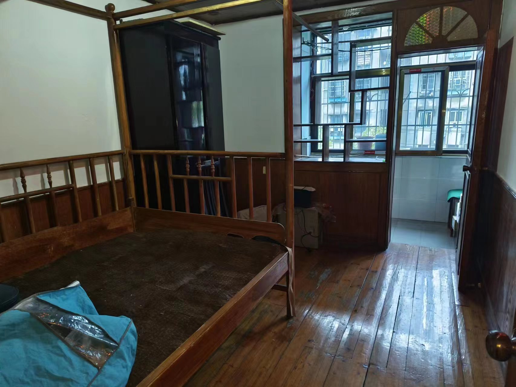 解放村 2室1厅1卫 22.00万 解放村 2室1厅1卫 22.00万客厅