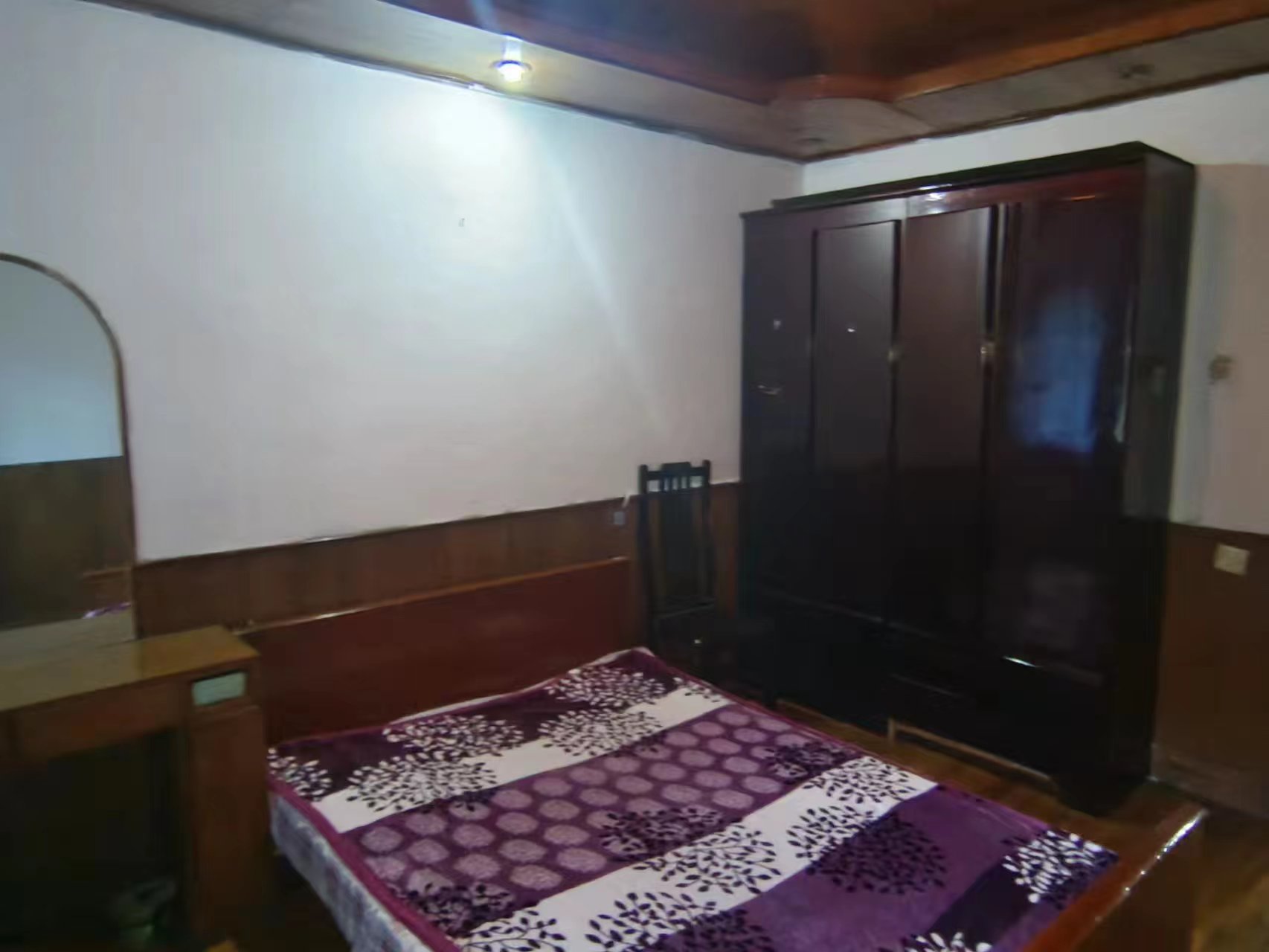 解放村 2室1厅1卫 22.00万 解放村 2室1厅1卫 22.00万客厅