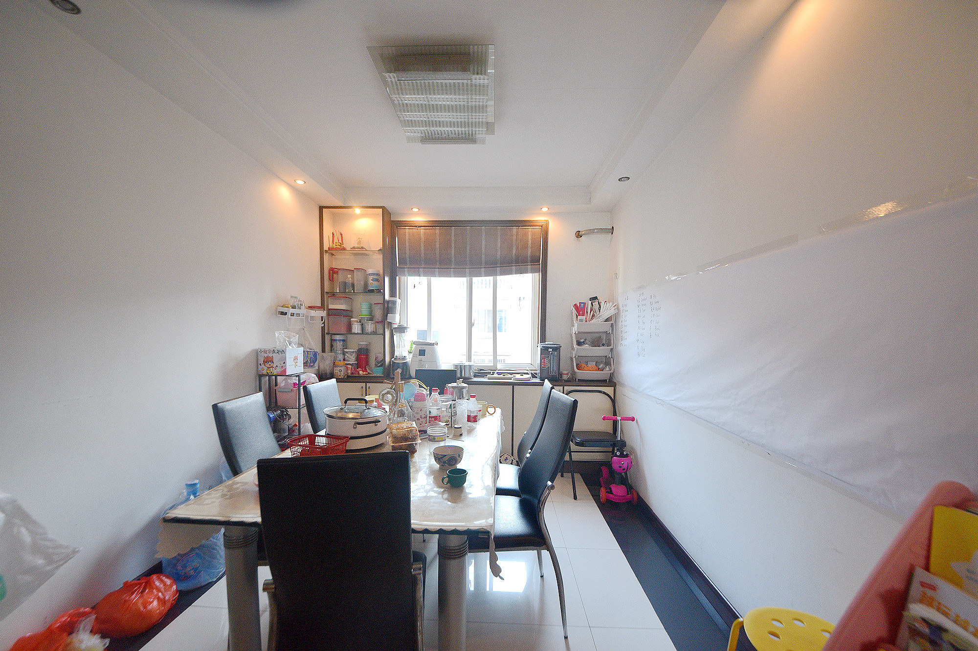 广厦新村  4室2厅2卫    115.0万客厅