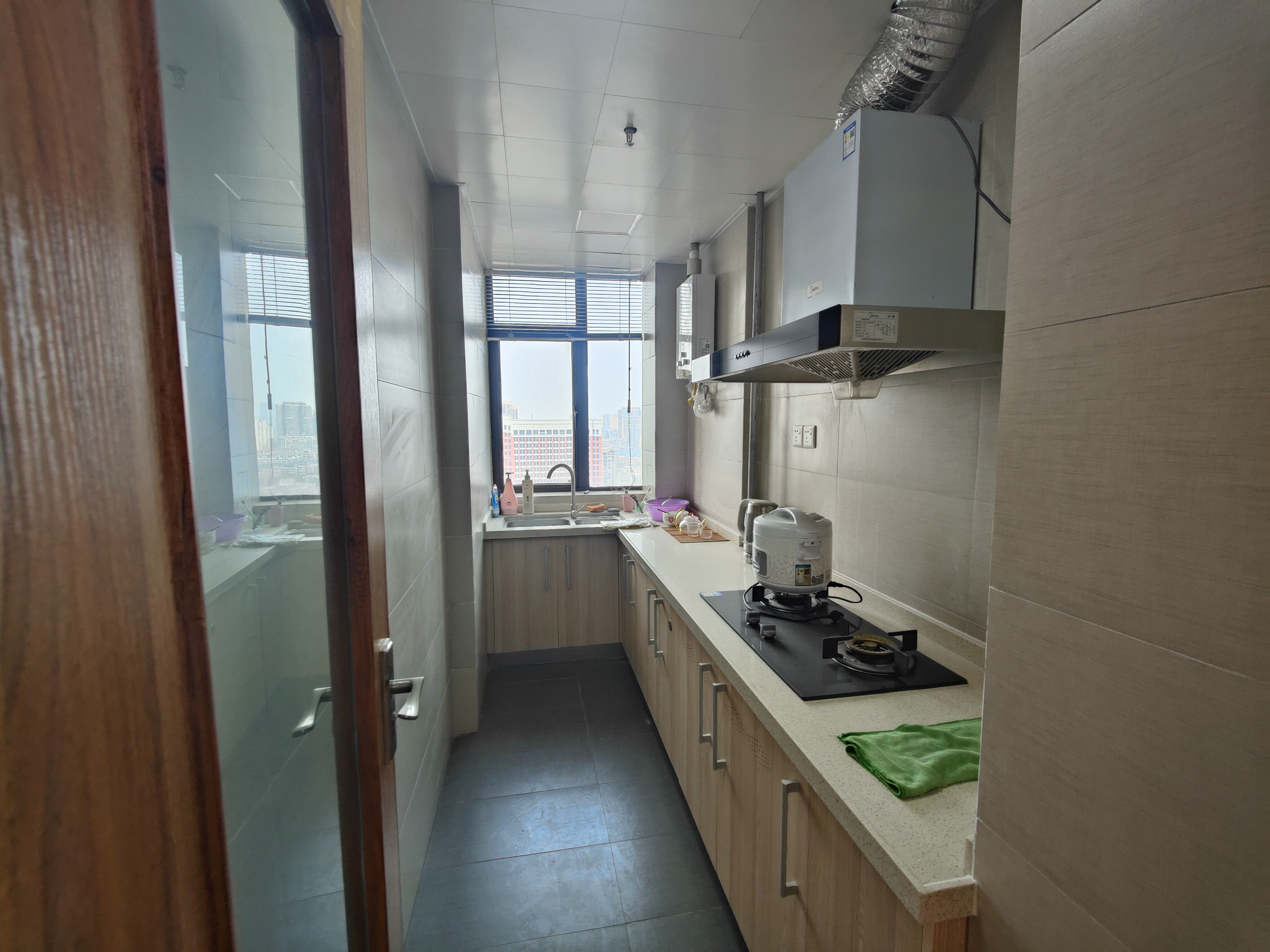 中泰财富湘江 1室1厅1卫 45.0万 中泰财富湘江 1室1厅1卫 45.0万室内图