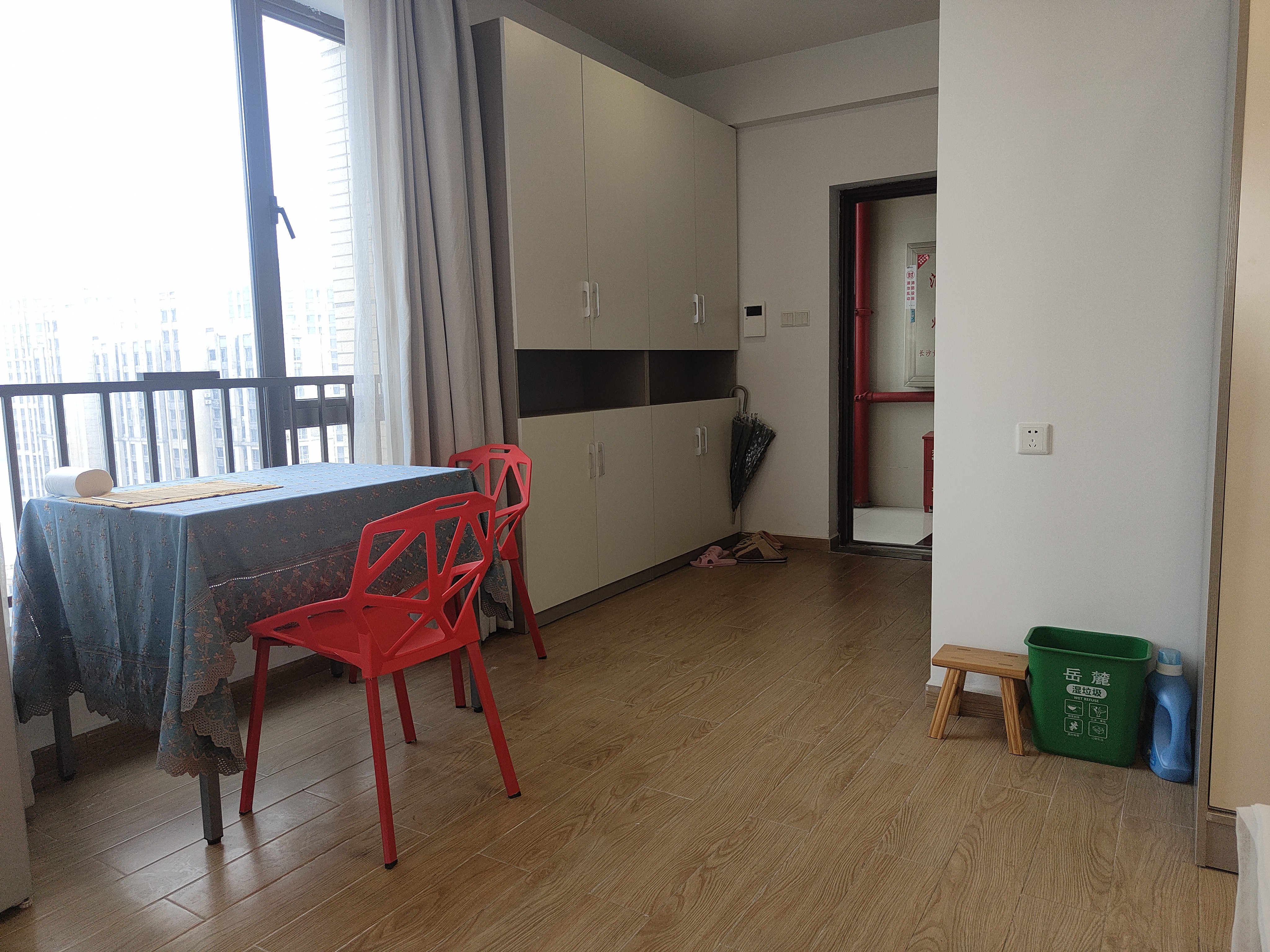 中泰财富湘江 1室1厅1卫 45.0万 中泰财富湘江 1室1厅1卫 45.0万室内图