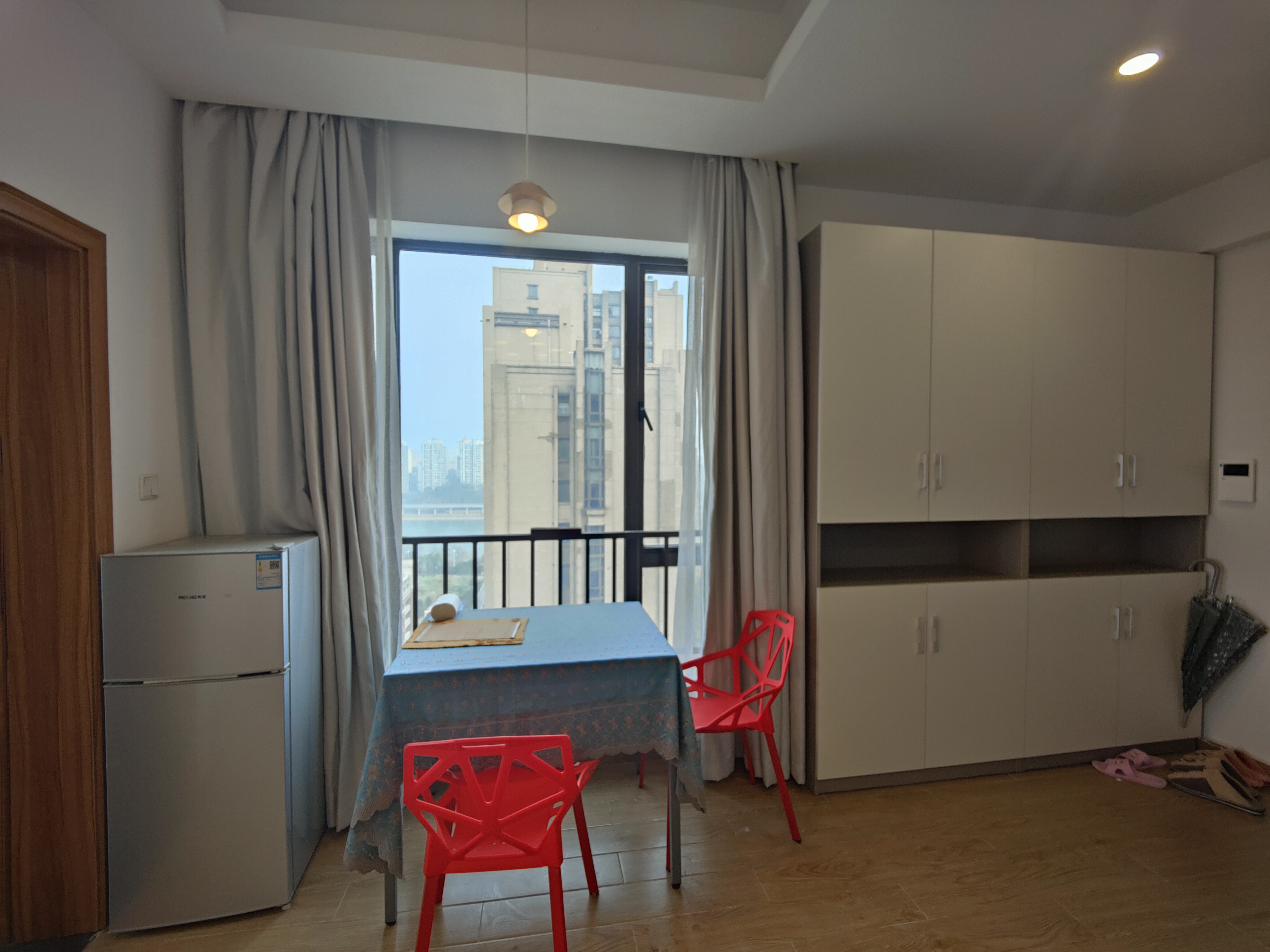 中泰财富湘江 1室1厅1卫 45.0万 中泰财富湘江 1室1厅1卫 45.0万室内图