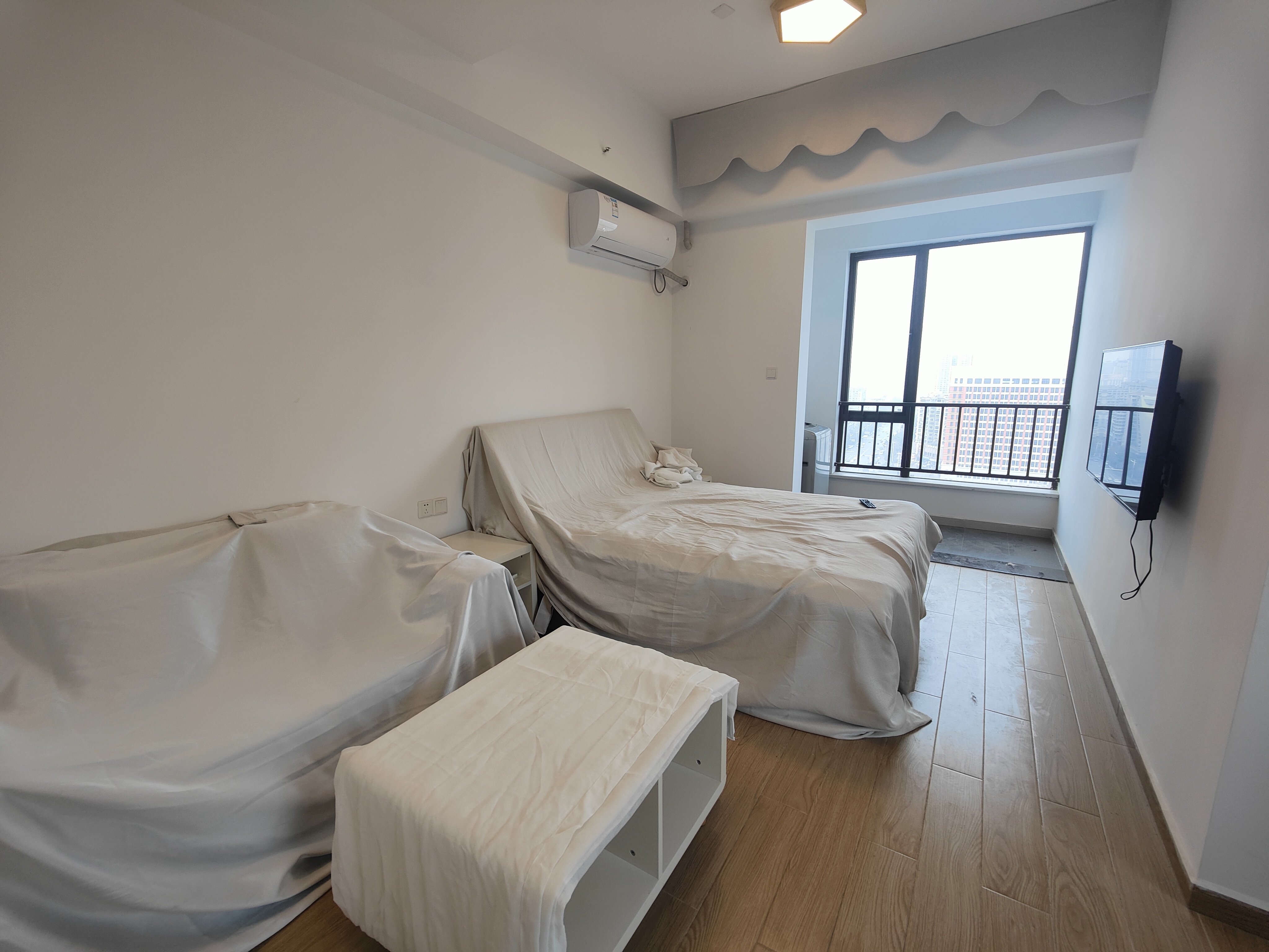 中泰财富湘江 1室1厅1卫 45.0万 中泰财富湘江 1室1厅1卫 45.0万室内图