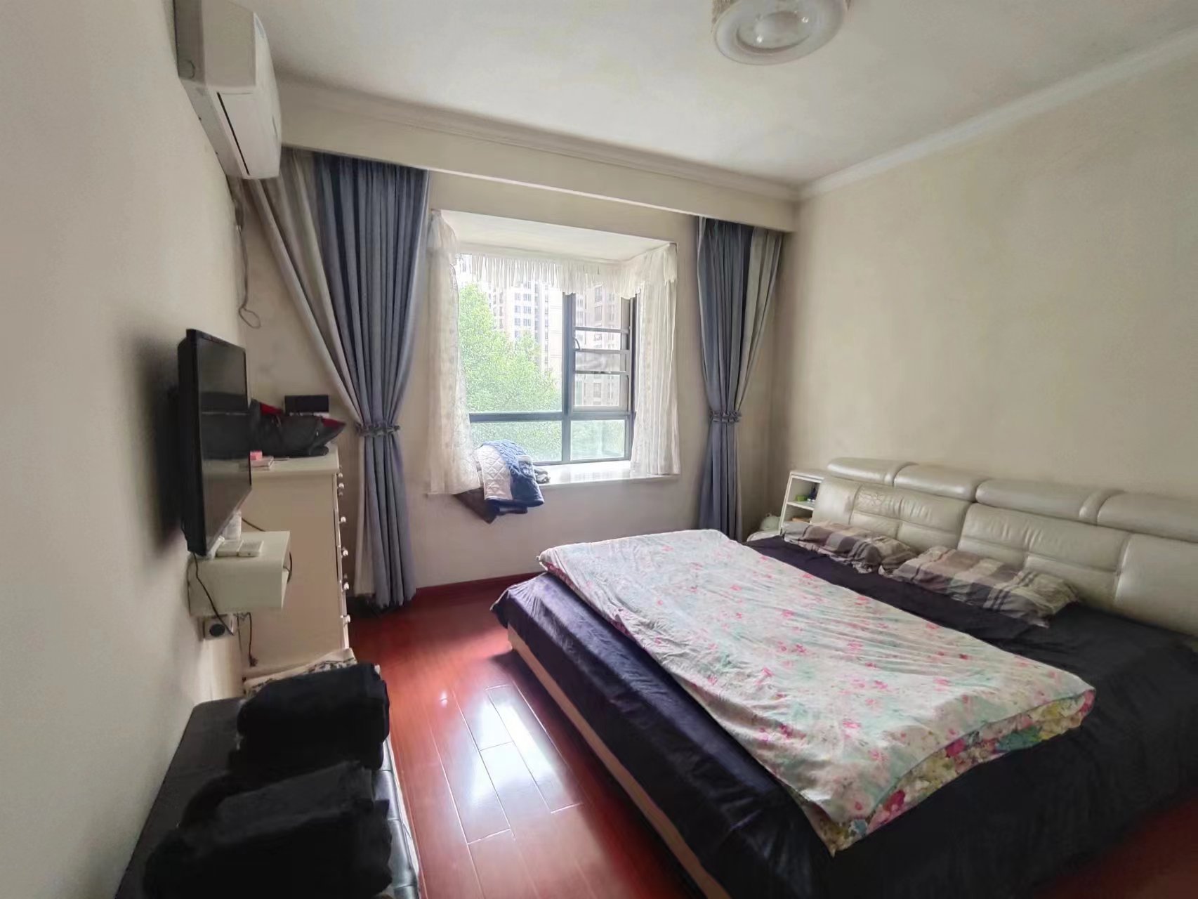 康桥美郡 3室2厅1卫 80.0万 康桥美郡 3室2厅1卫 80.0万室内图