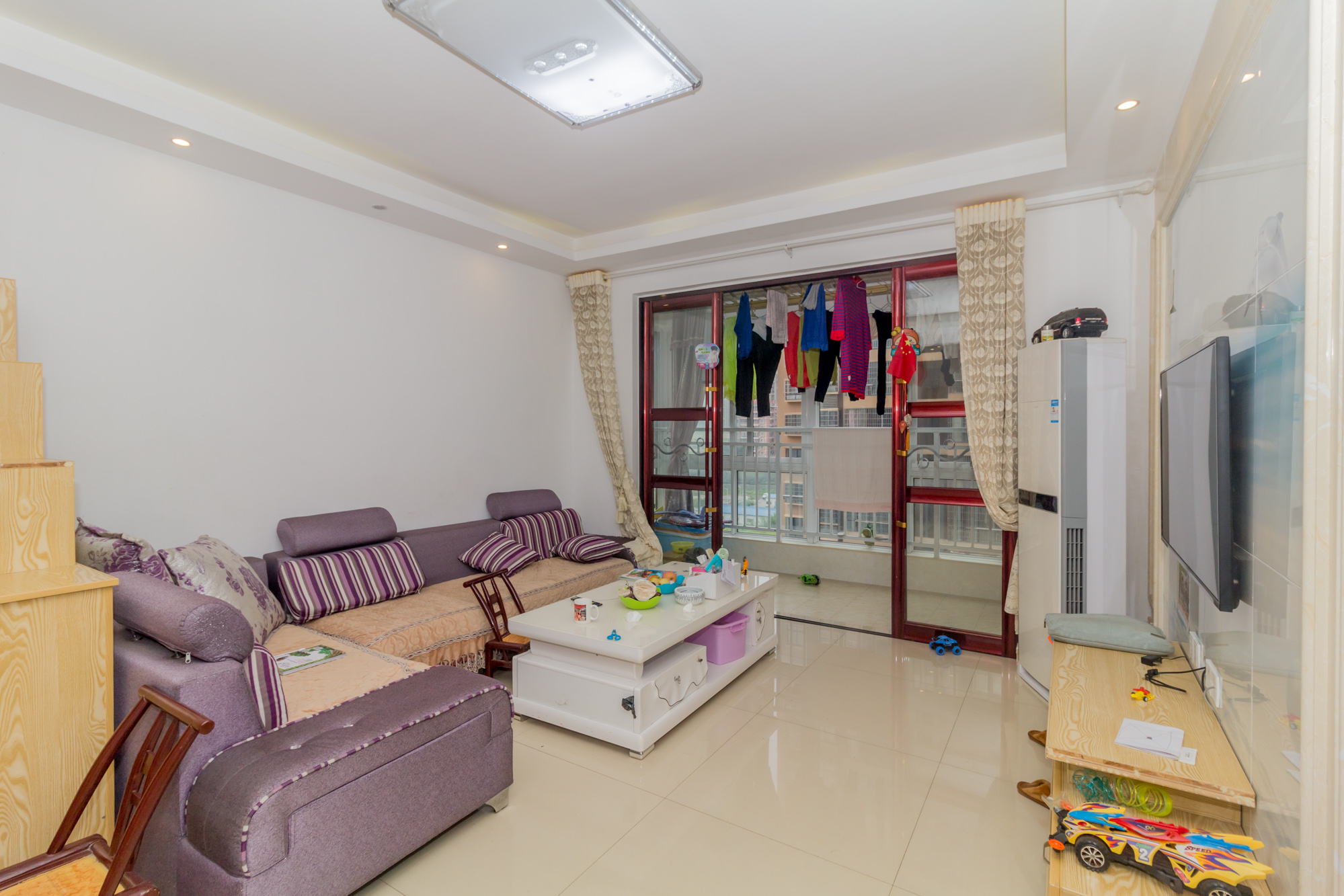 昌和商业中心/昌和国际 3室2厅1卫 91.78万 昌和商业中心/昌和国际 3室2厅1卫 91.78万客厅