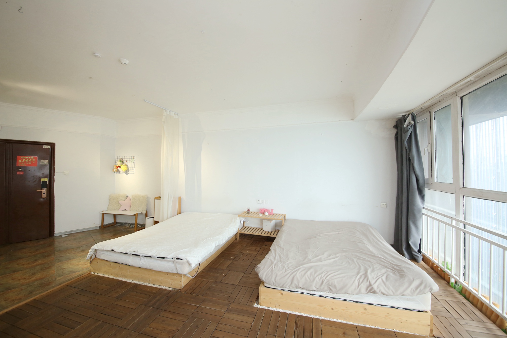 汀兰雅苑  1室1厅1卫    50.0万卧室