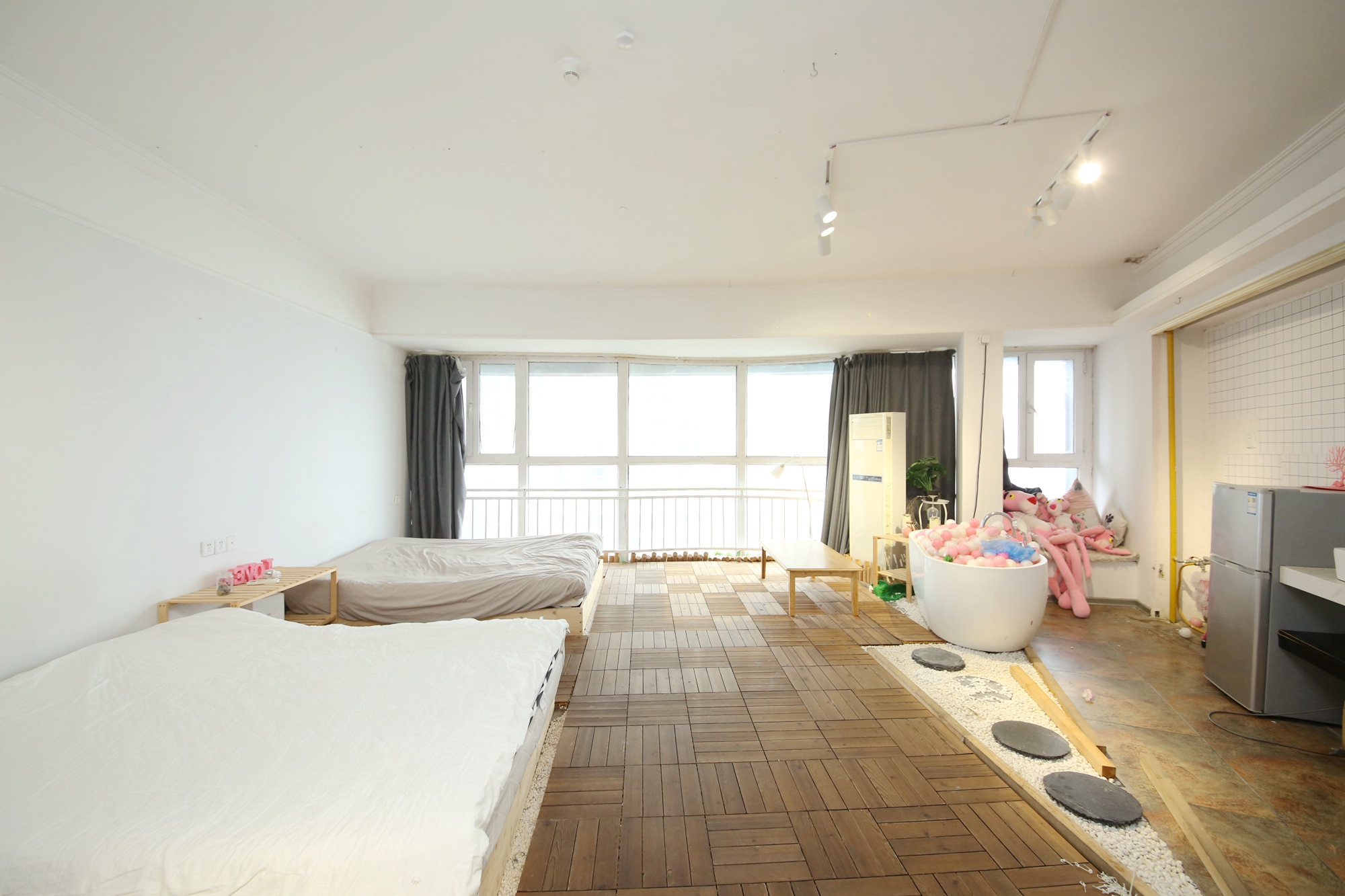 汀兰雅苑  1室1厅1卫    50.0万其他