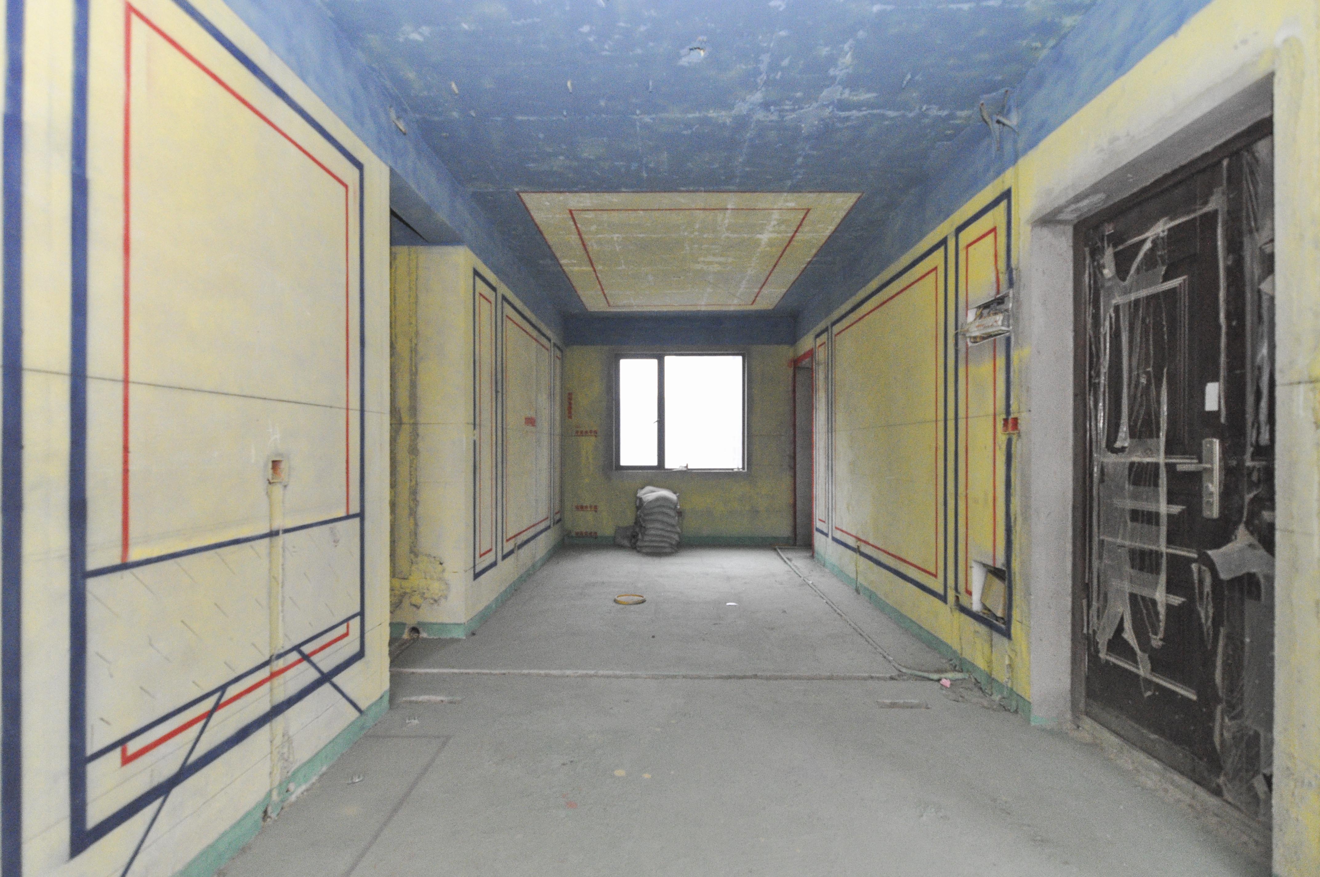 中建梅溪湖中心  4室2厅2卫    358.0万其他