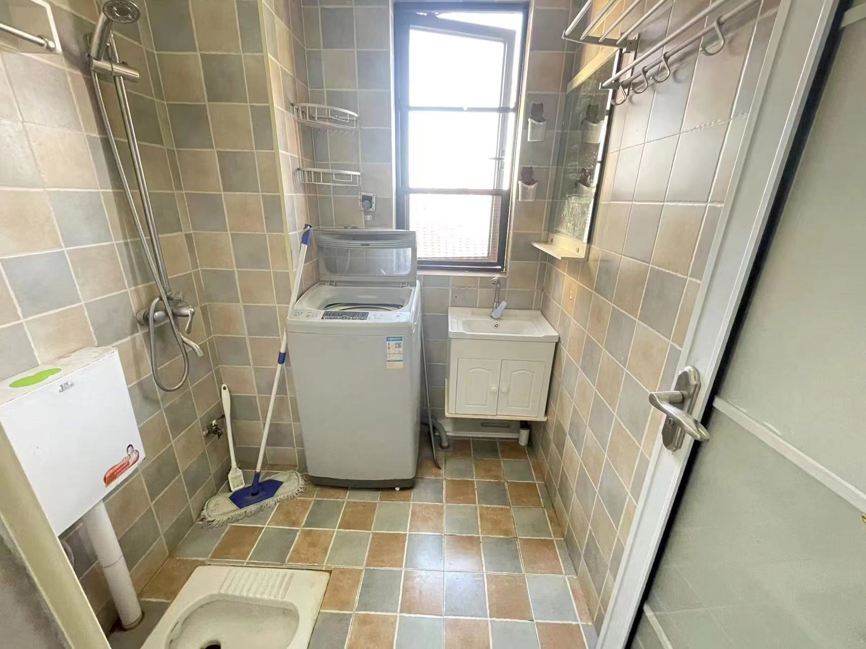 中建御山和苑 1室1厅1卫 29.0万 中建御山和苑 1室1厅1卫 29.0万室内图