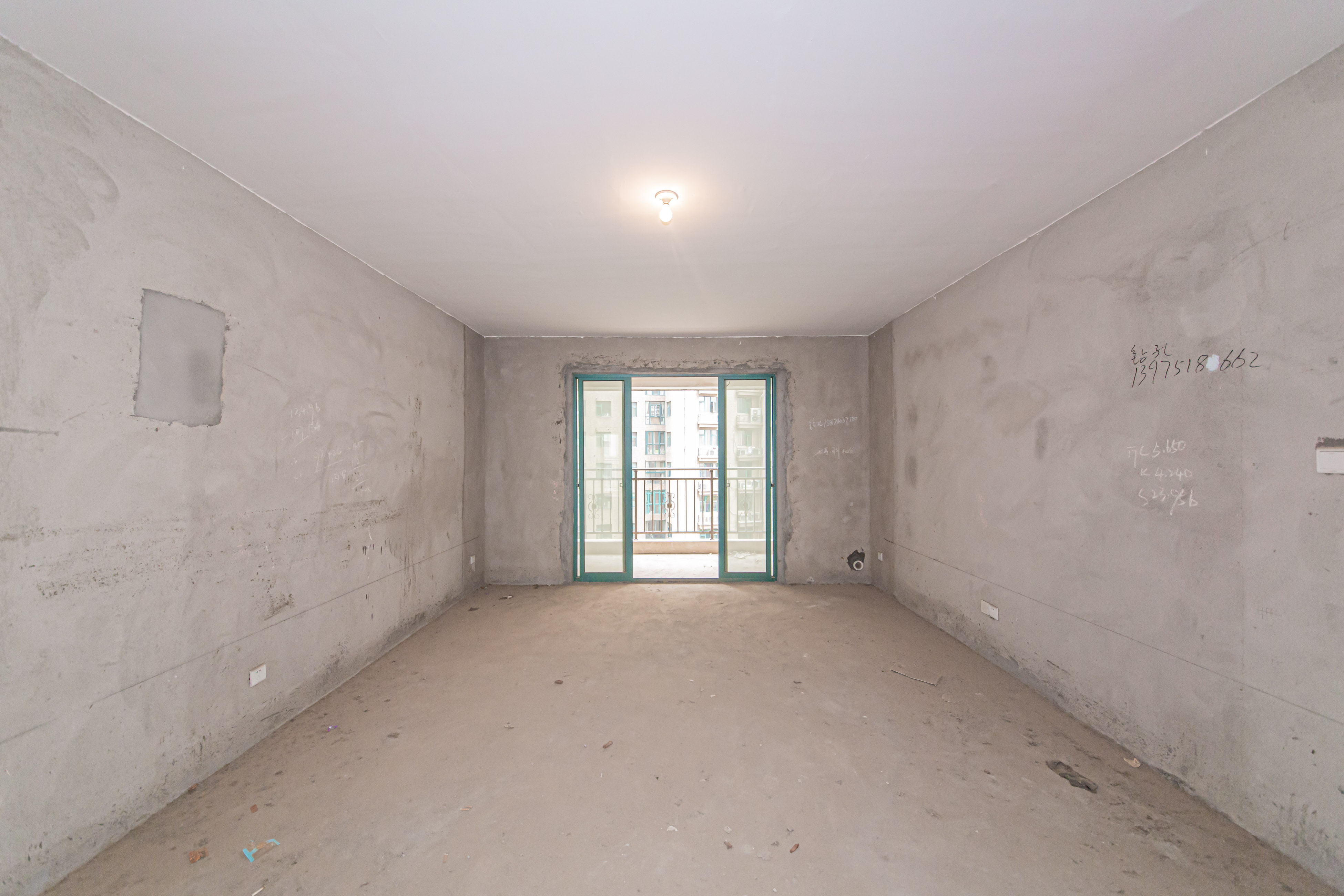 克拉美丽山庄(晟领国际) 3室2厅1卫 118.0万 克拉美丽山庄(晟领国际) 3室2厅1卫 118.0万客厅