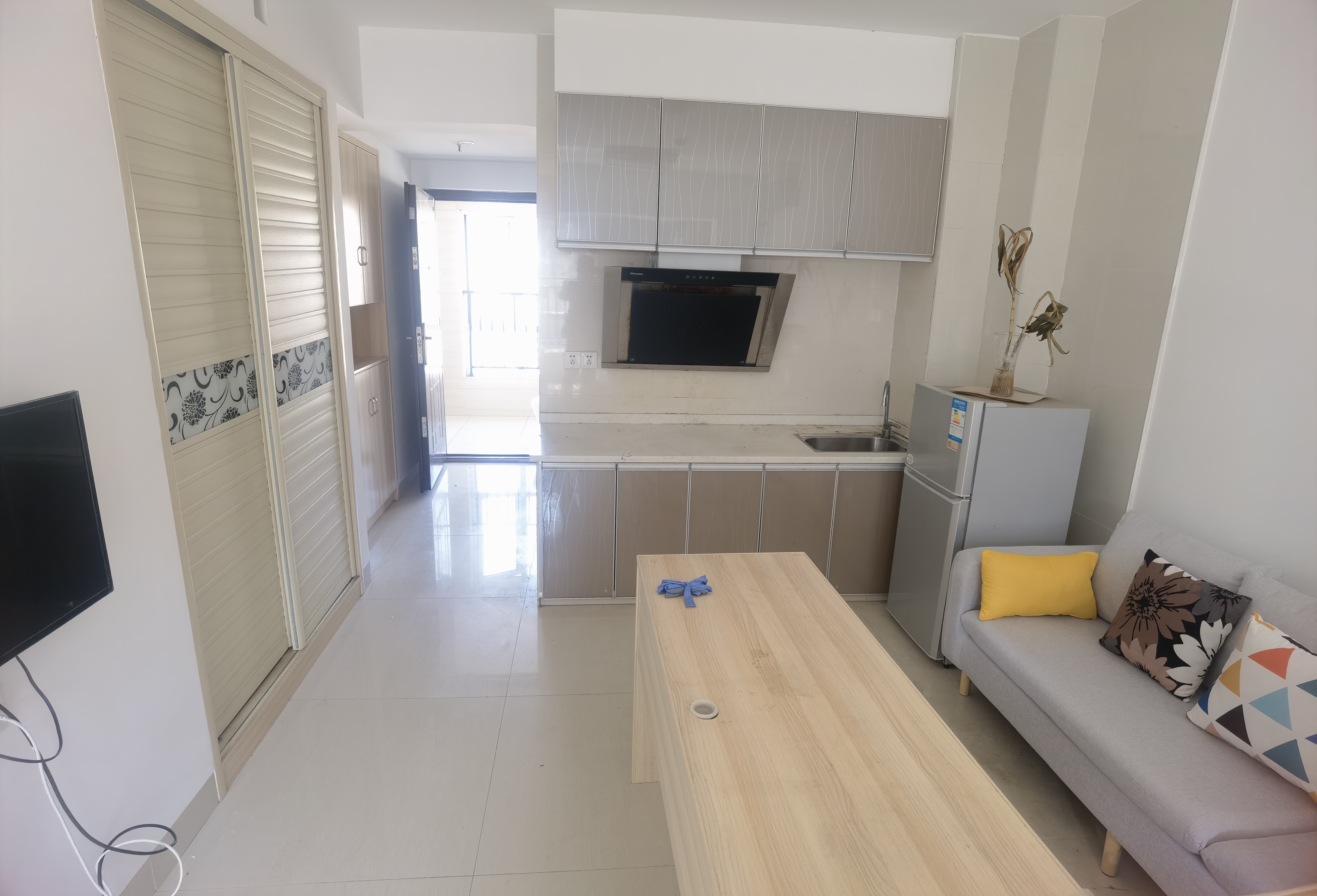 美的城三期 1室1厅1卫 23.80万 美的城三期 1室1厅1卫 23.80万室内图