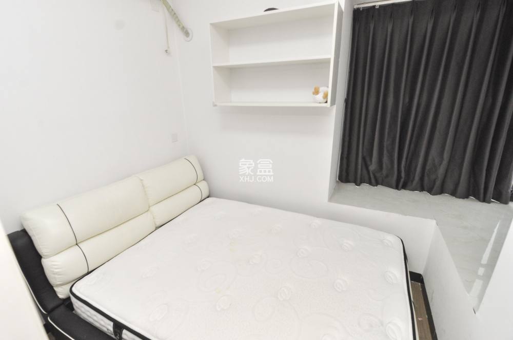中建梅溪湖中心  3室2廳2衛(wèi)   135.00萬