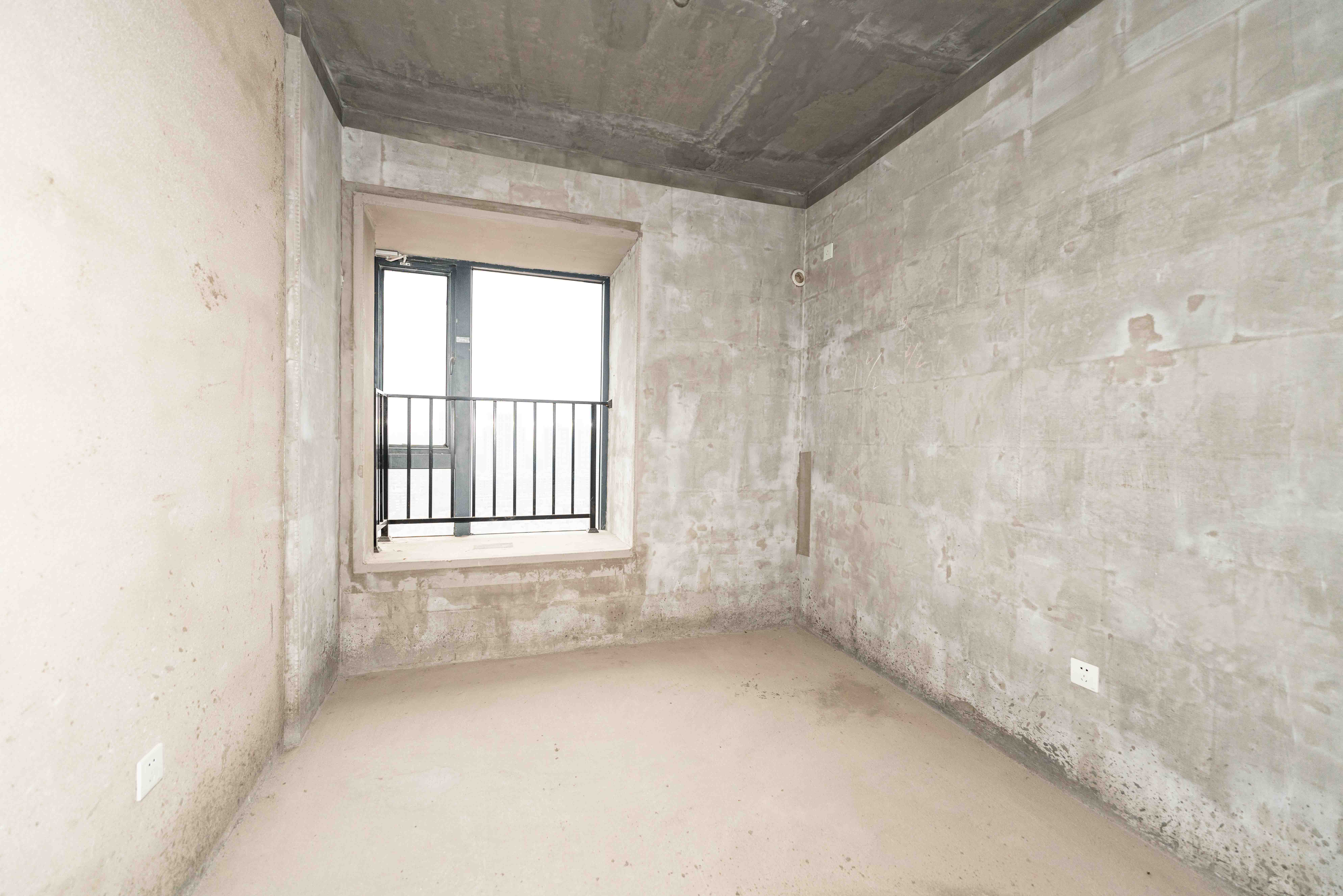 中建嘉和城 4室2厅2卫 95.0万 中建嘉和城 4室2厅2卫 95.0万卧室