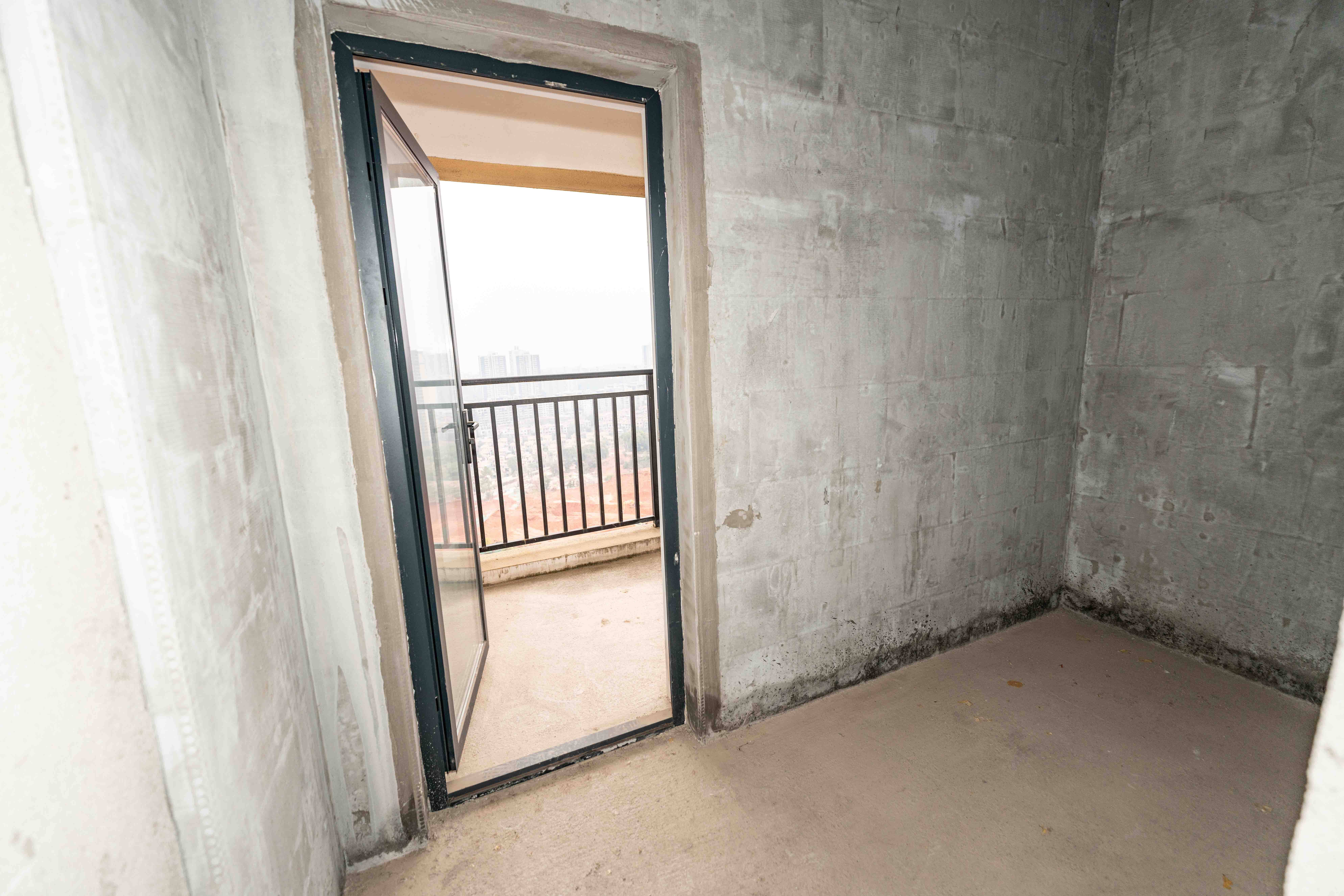 中建嘉和城 4室2厅2卫 95.0万 中建嘉和城 4室2厅2卫 95.0万卧室