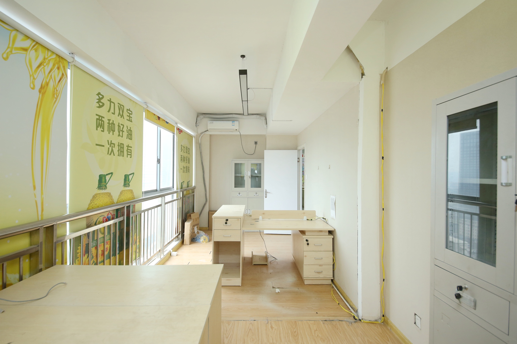 上城金都  4室2厅1卫    287.9万卧室