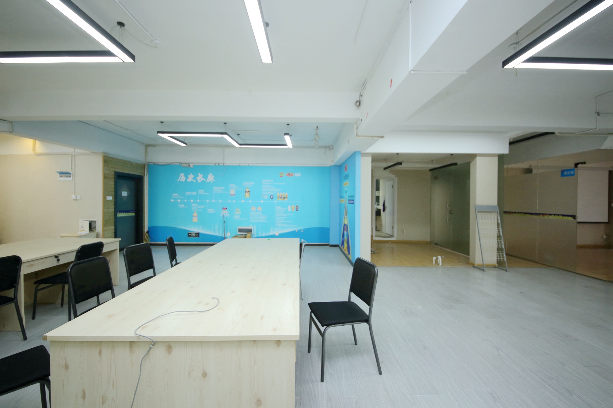 上城金都  4室2厅1卫    287.9万其他