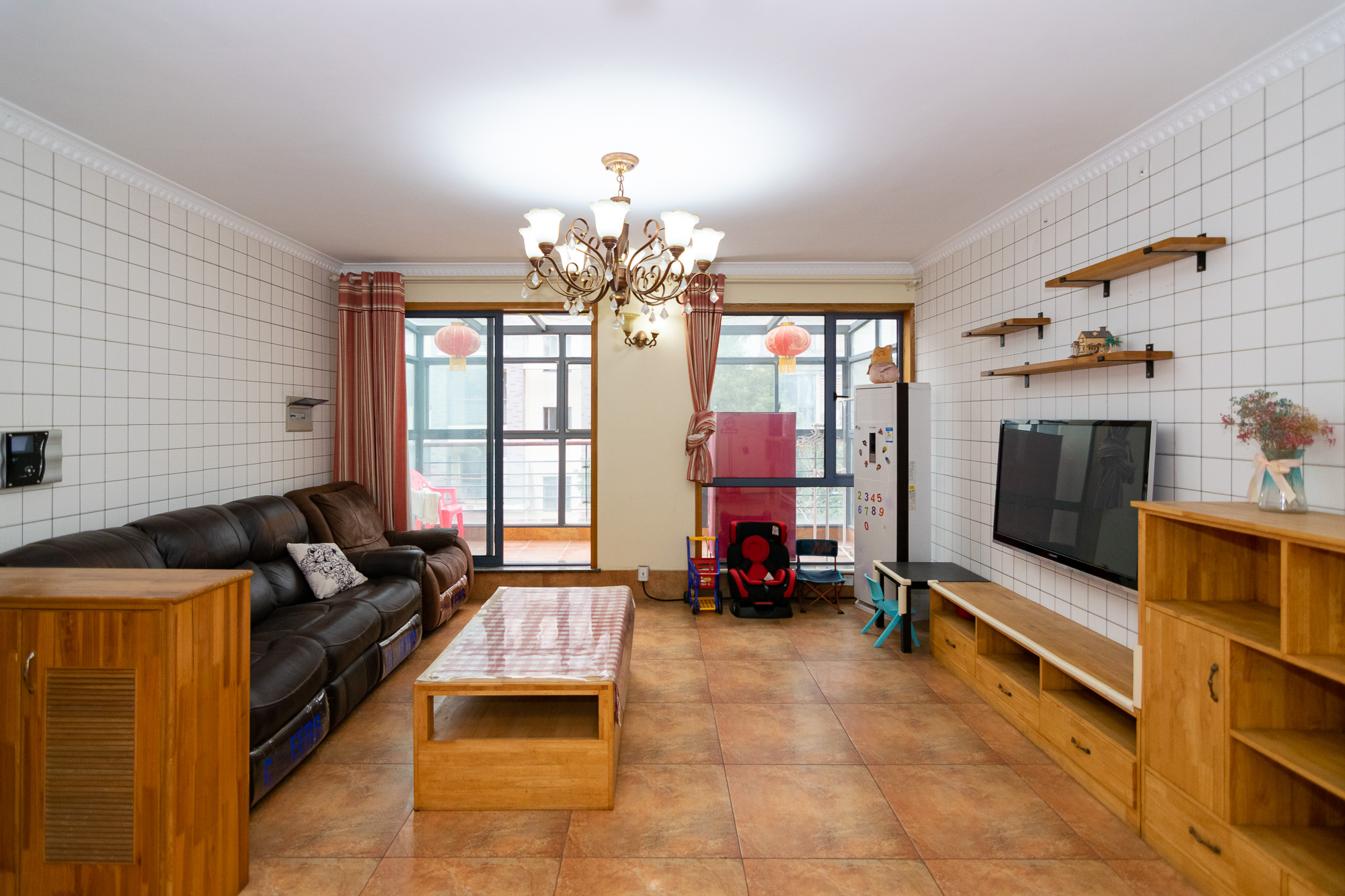 南山苏迪亚诺 3室2厅2卫 90.00万 南山苏迪亚诺 3室2厅2卫 90.00万客厅