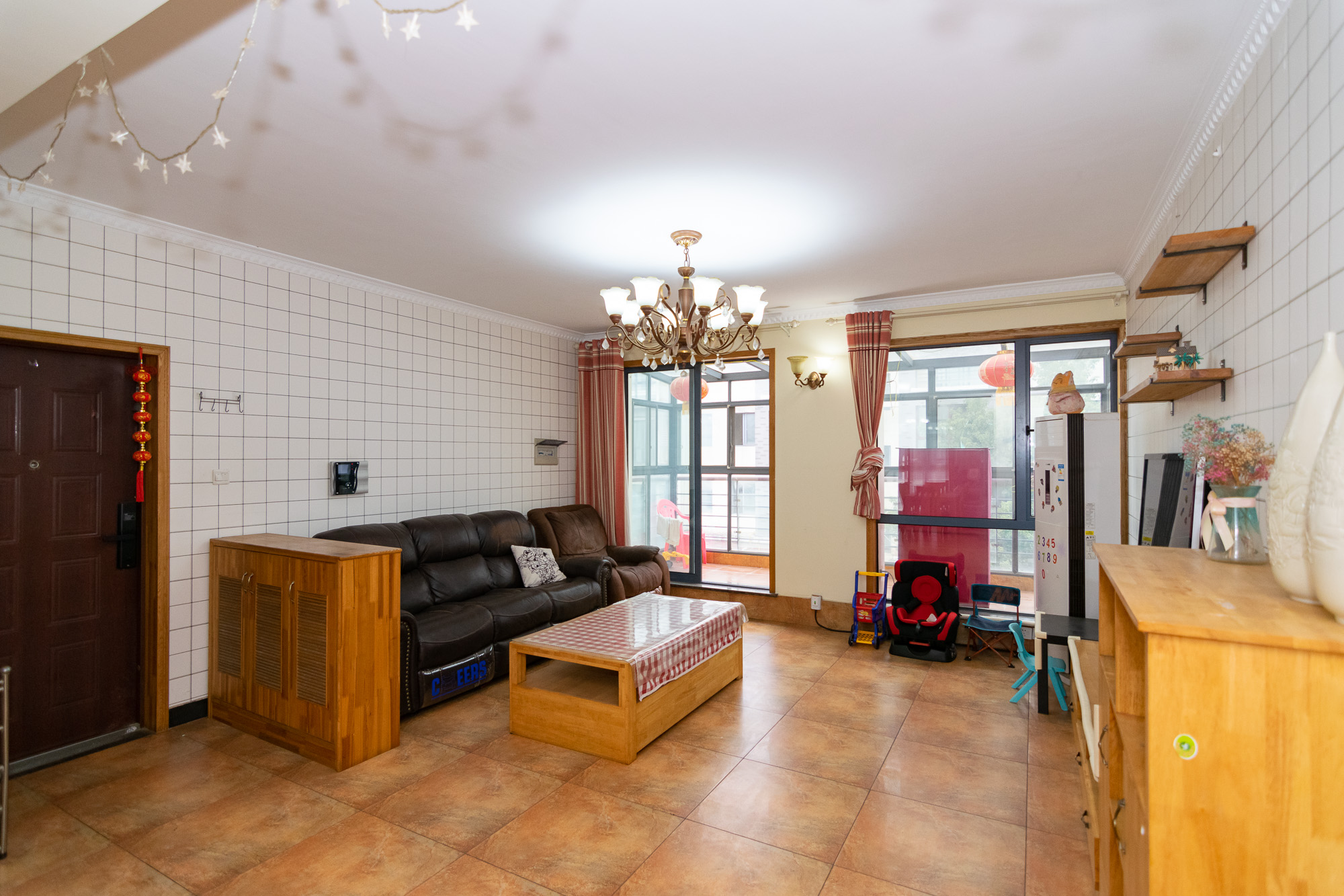 南山苏迪亚诺 3室2厅2卫 90.00万 南山苏迪亚诺 3室2厅2卫 90.00万客厅