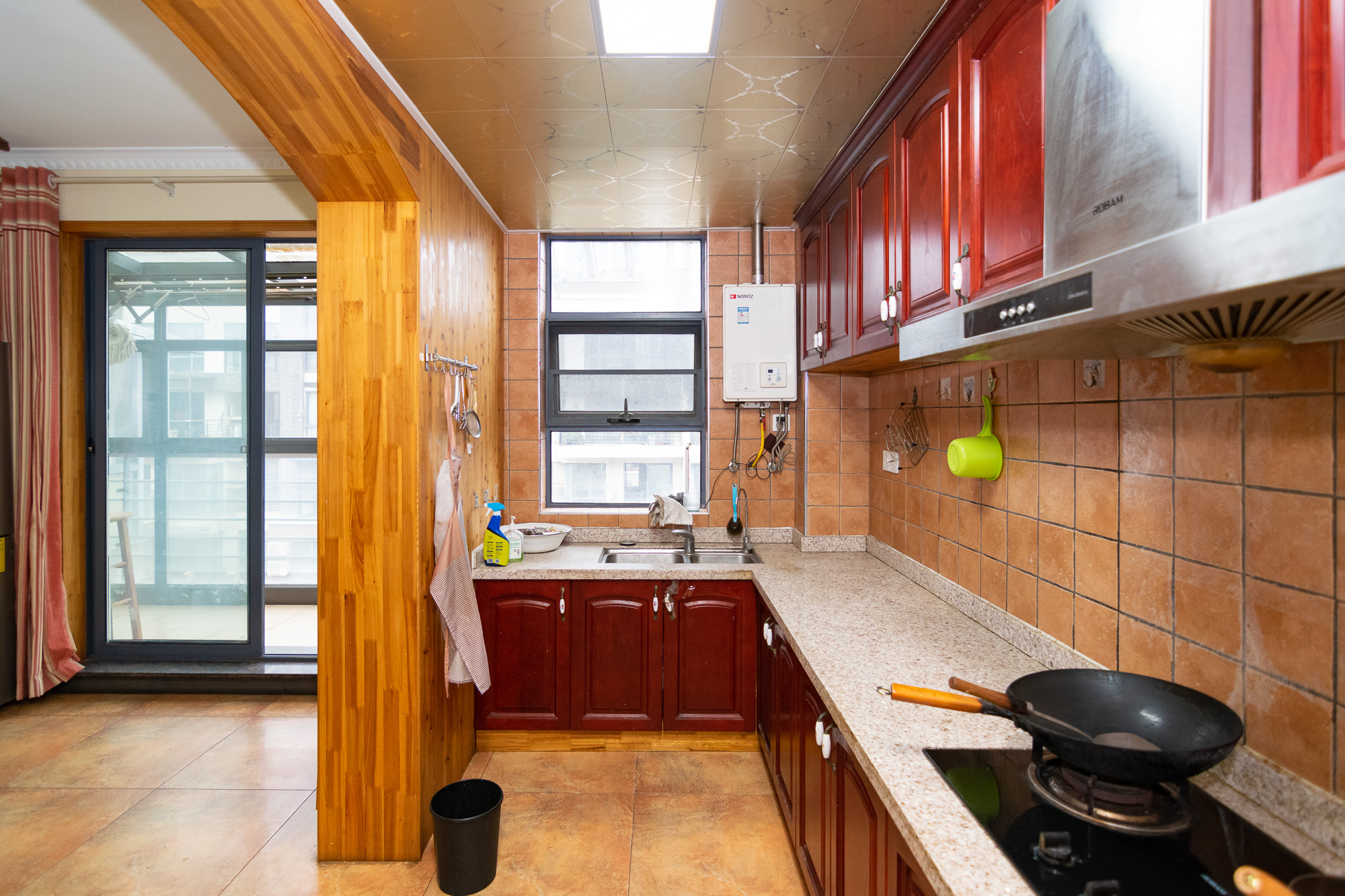 南山苏迪亚诺 3室2厅2卫 90.00万 南山苏迪亚诺 3室2厅2卫 90.00万厨房