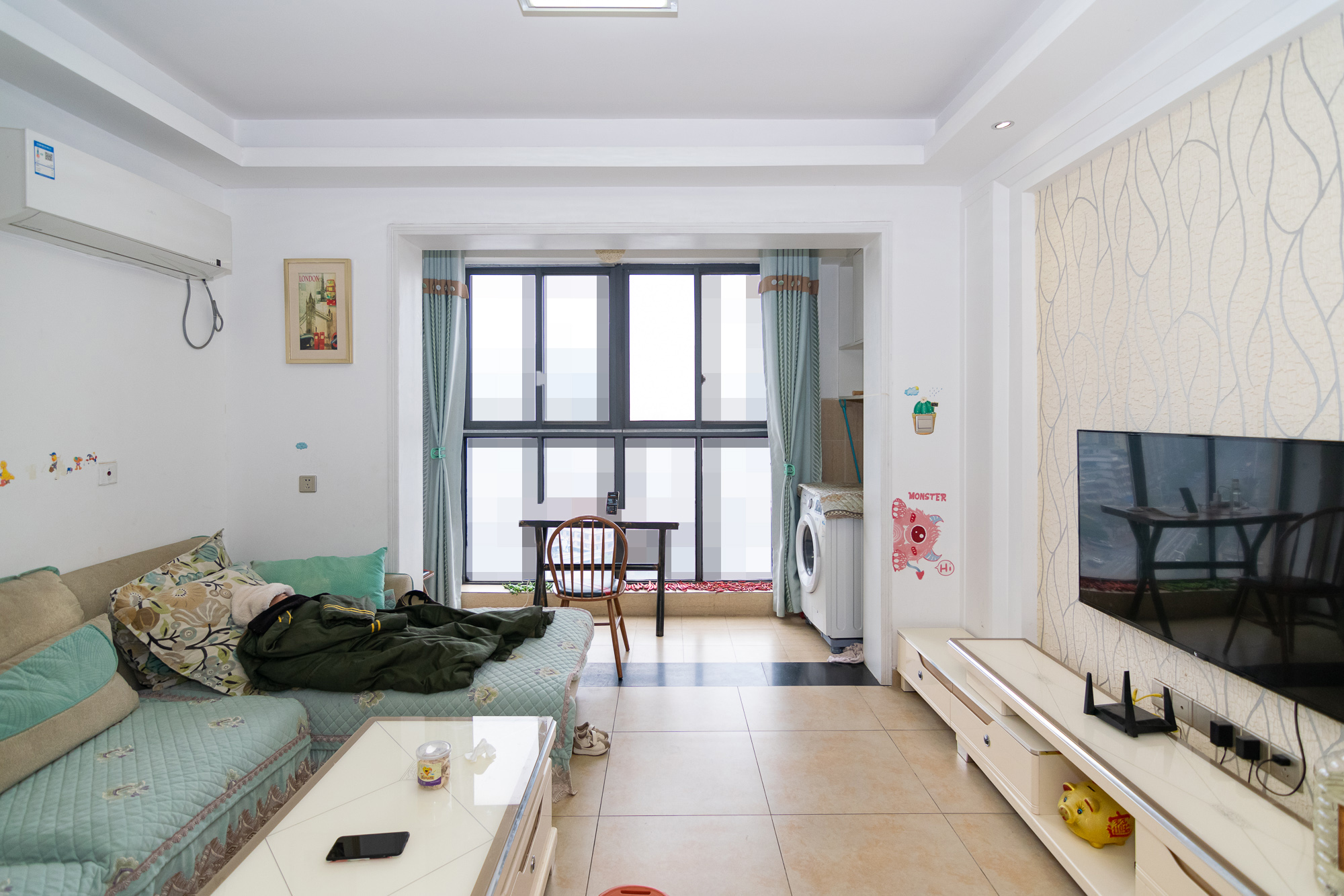 勤诚达新界  2室2厅1卫    67.0万 勤诚达新界  2室2厅1卫    67.0万