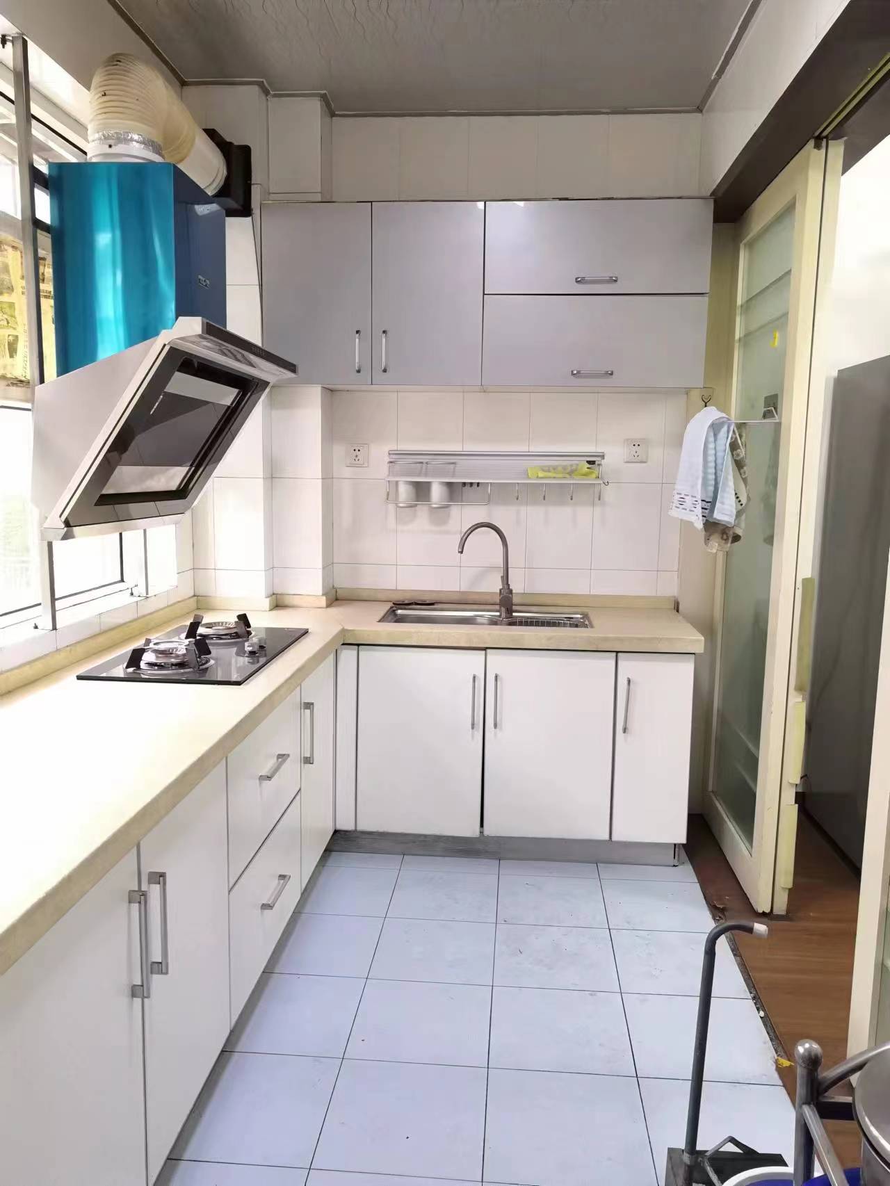 青年乐园 4室0厅0卫 41.80万 青年乐园 4室0厅0卫 41.80万室内图