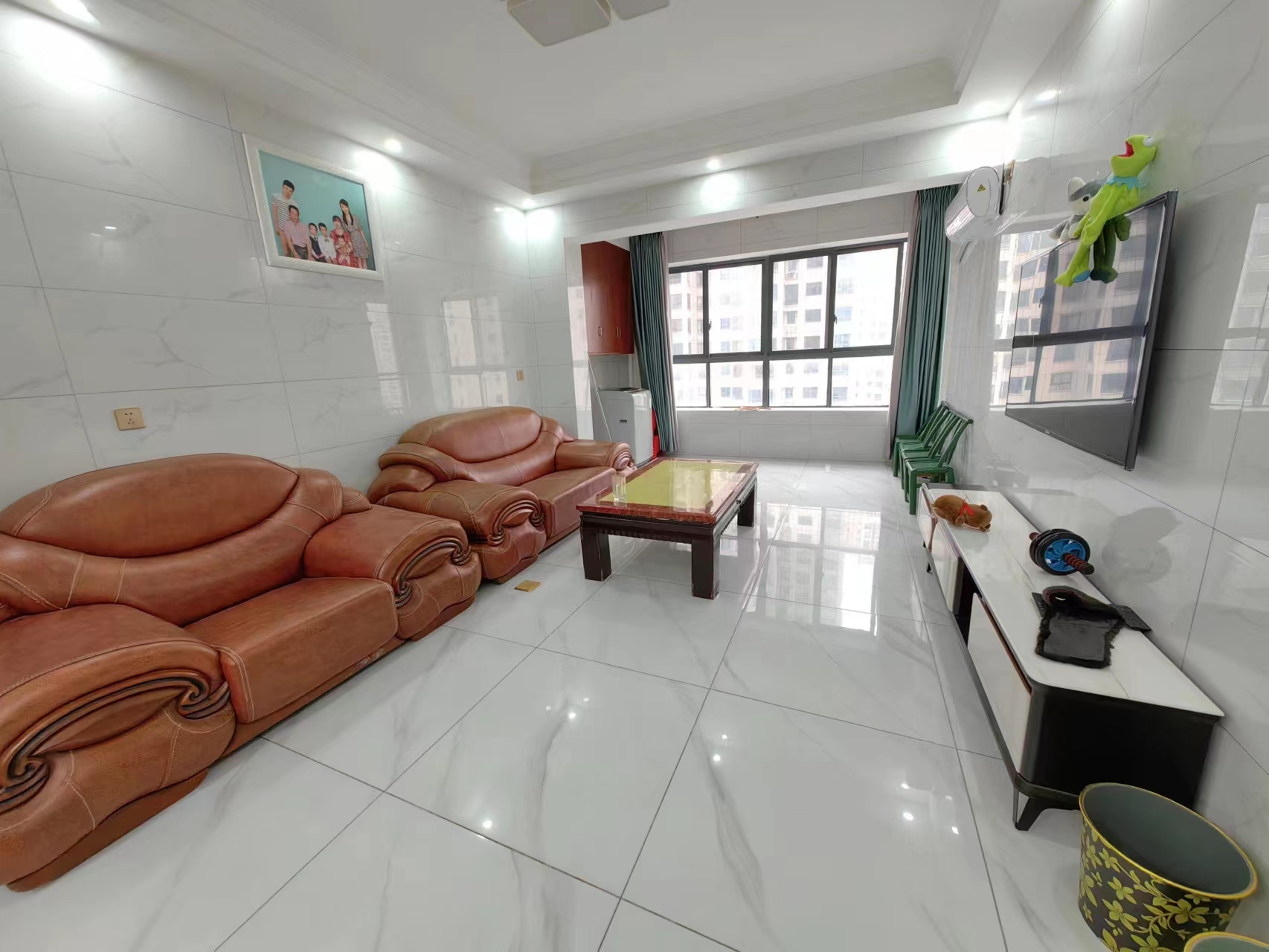 西郡佳园  2室2厅1卫    59.8万 西郡佳园  2室2厅1卫    59.8万室内图