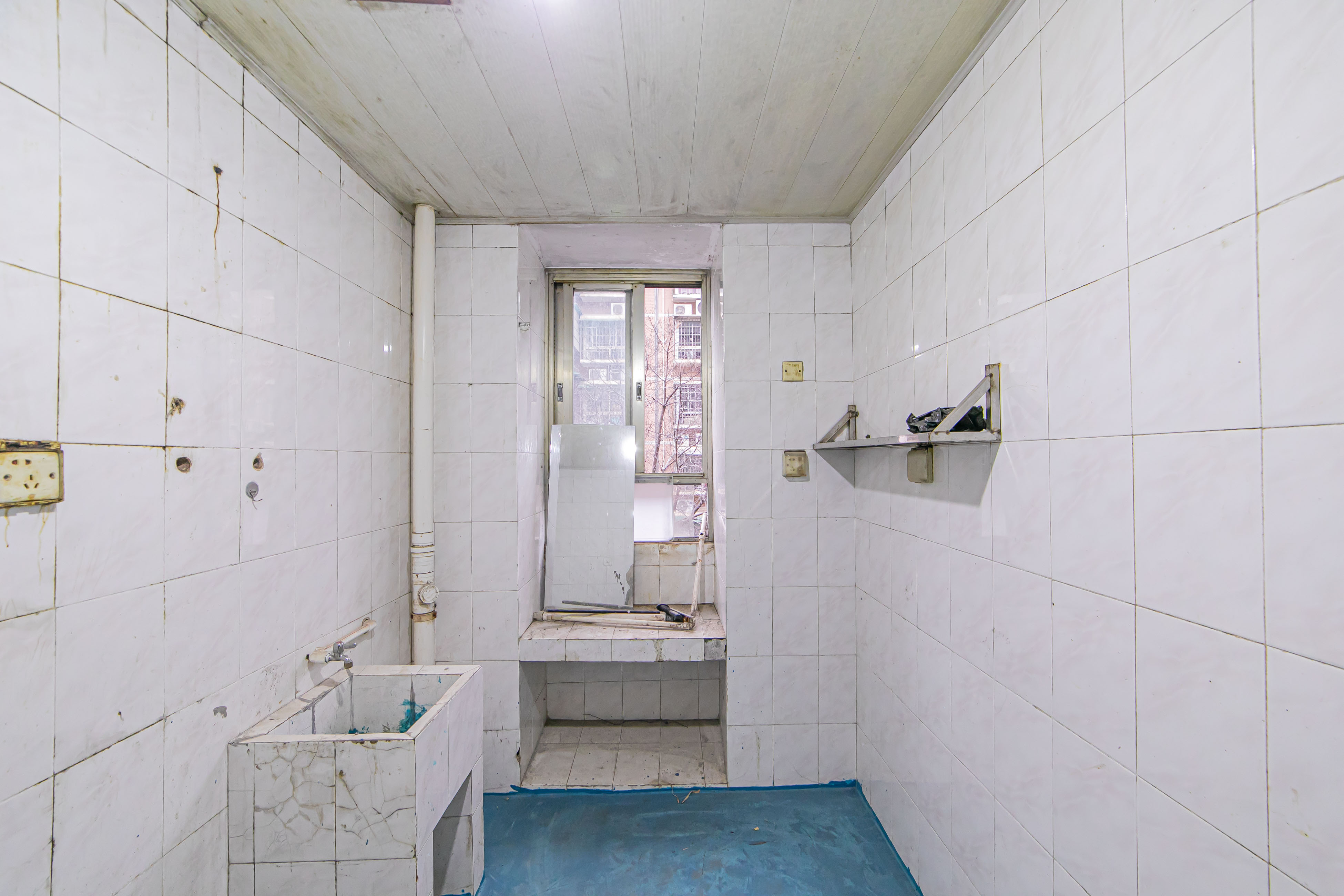 星邮小区 3室2厅1卫 55.0万 星邮小区 3室2厅1卫 55.0万卫生间