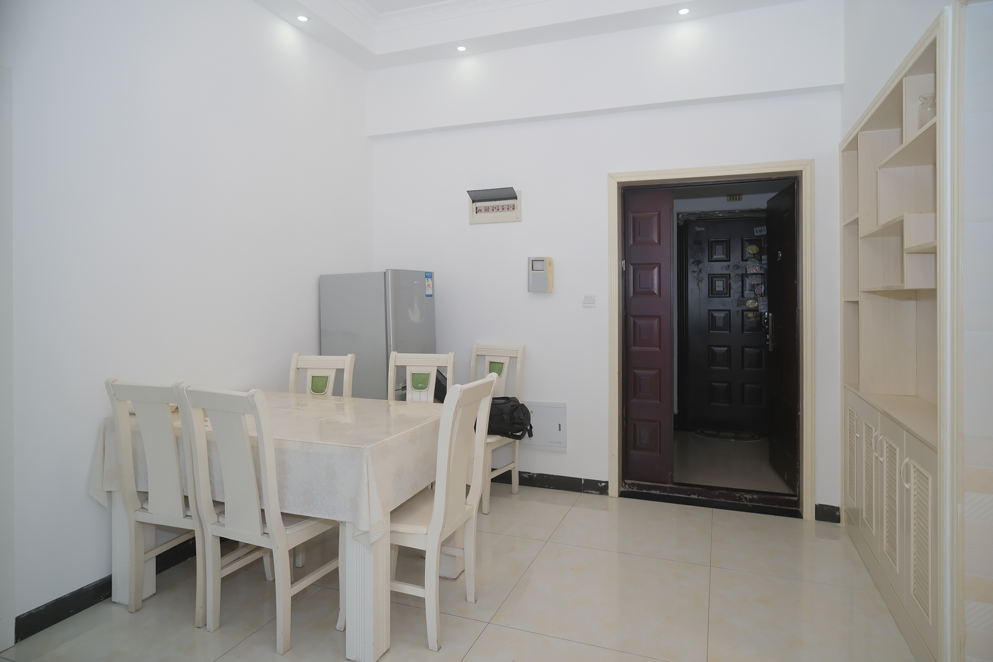 红树湾 2室2厅1卫 55.5万 红树湾 2室2厅1卫 55.5万客厅