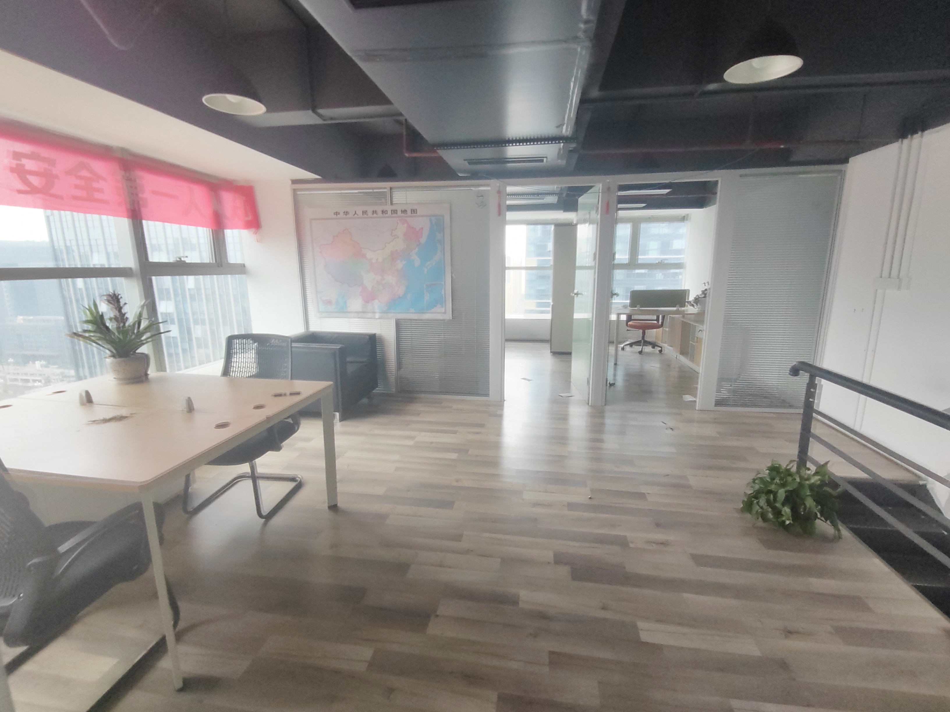 金融城一期 2室2厅1卫 7000.00元/月 金融城一期 2室2厅1卫 7000.00元/月室内图