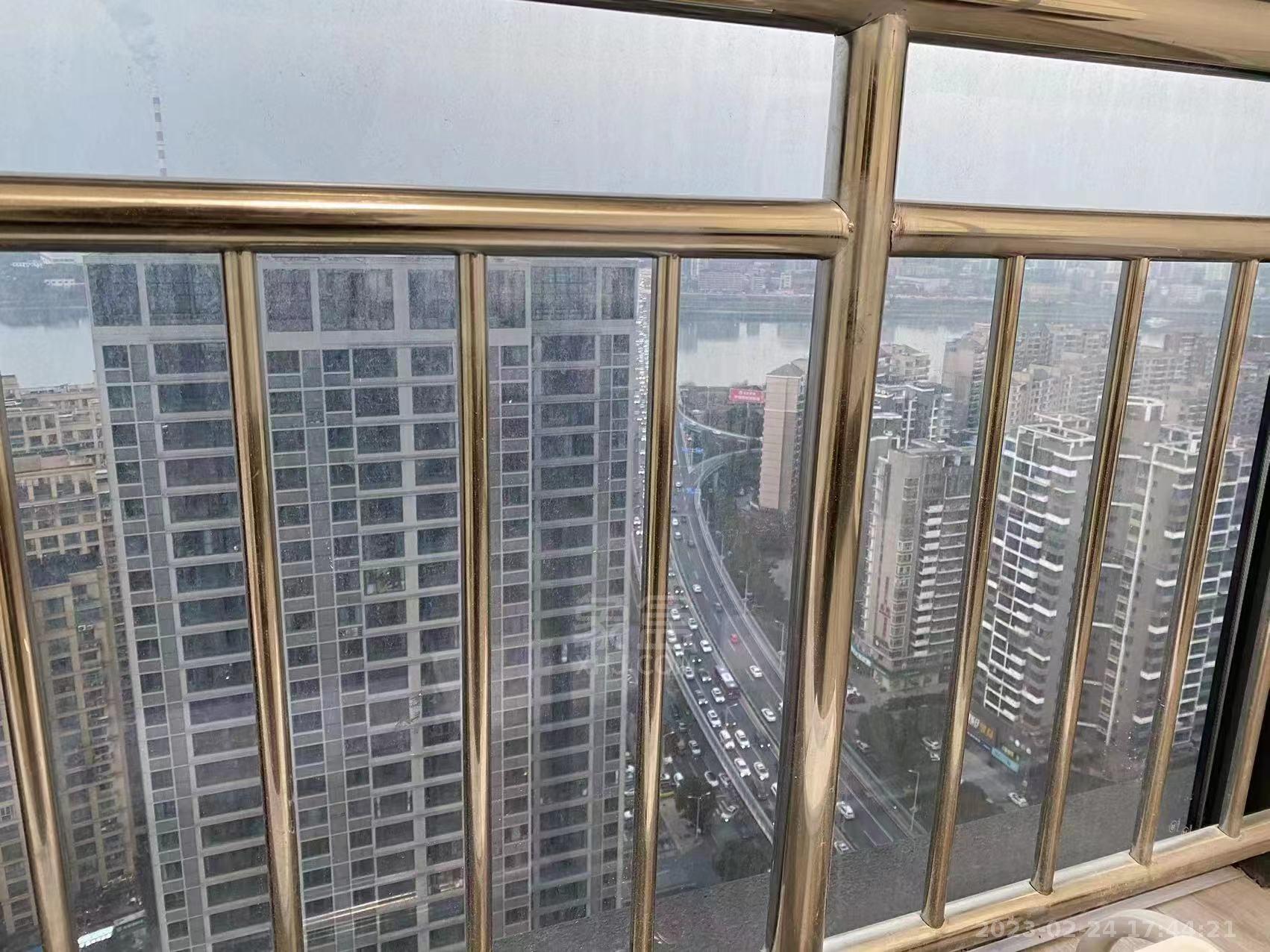 朗廷览江  1室1厅1卫   1700.00元/月室内图