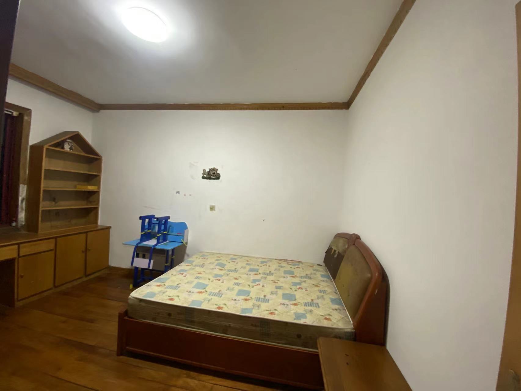 华联商业广场 3室2厅1卫 48.00万 华联商业广场 3室2厅1卫 48.00万室内图