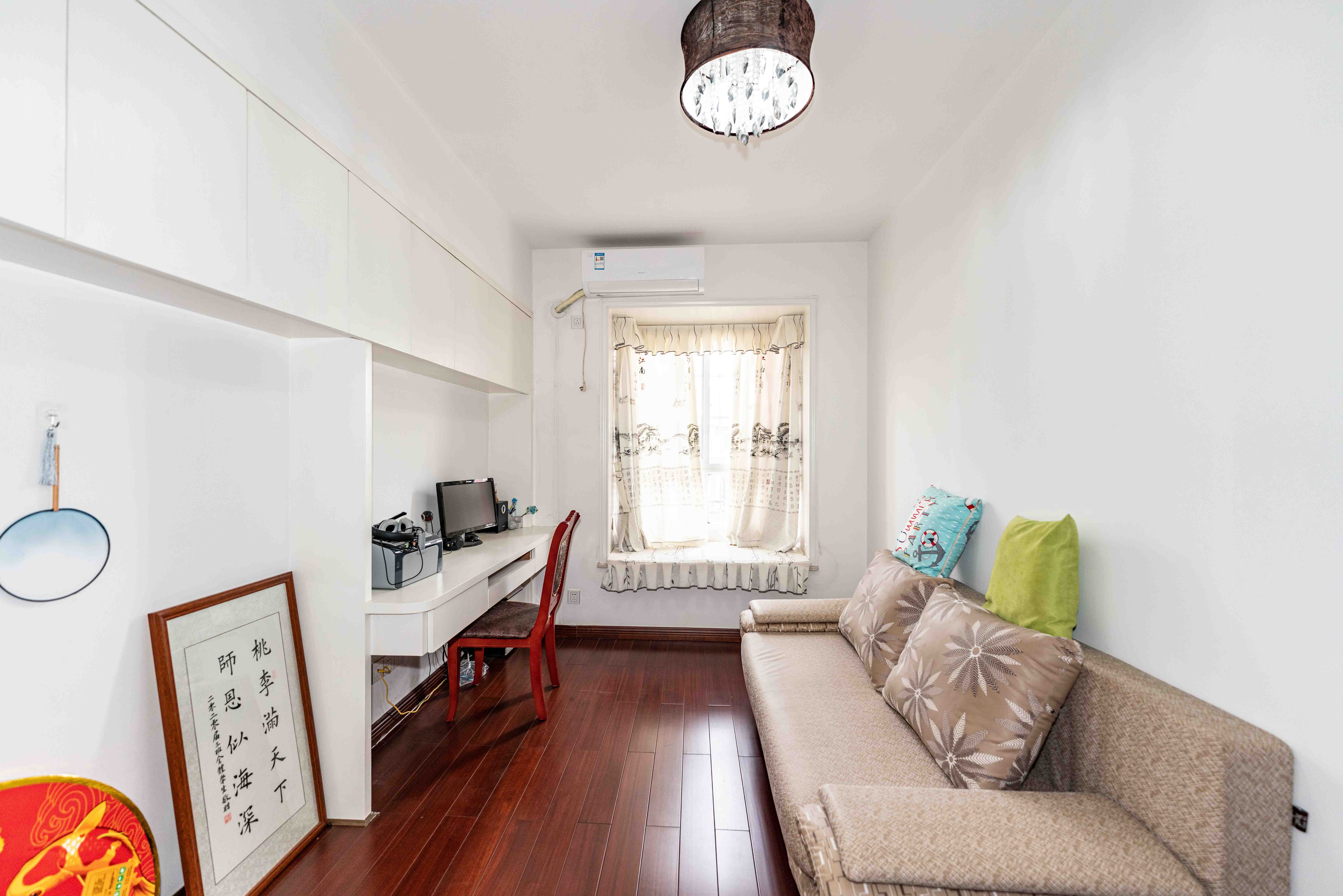 腾泰佳园  3室2厅2卫    89.0万卧室