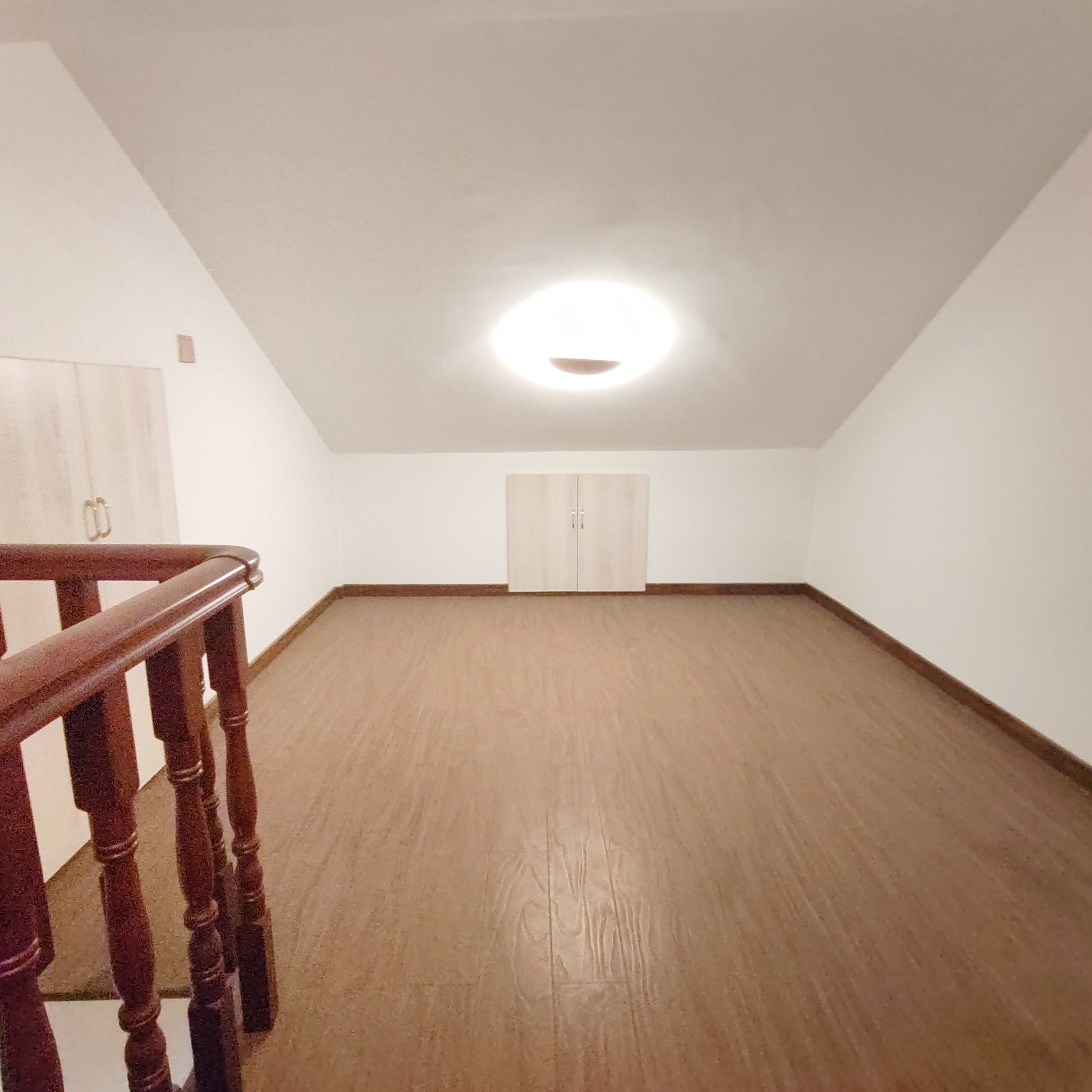 康桥美郡 5室2厅3卫 118.0万 康桥美郡 5室2厅3卫 118.0万室内图