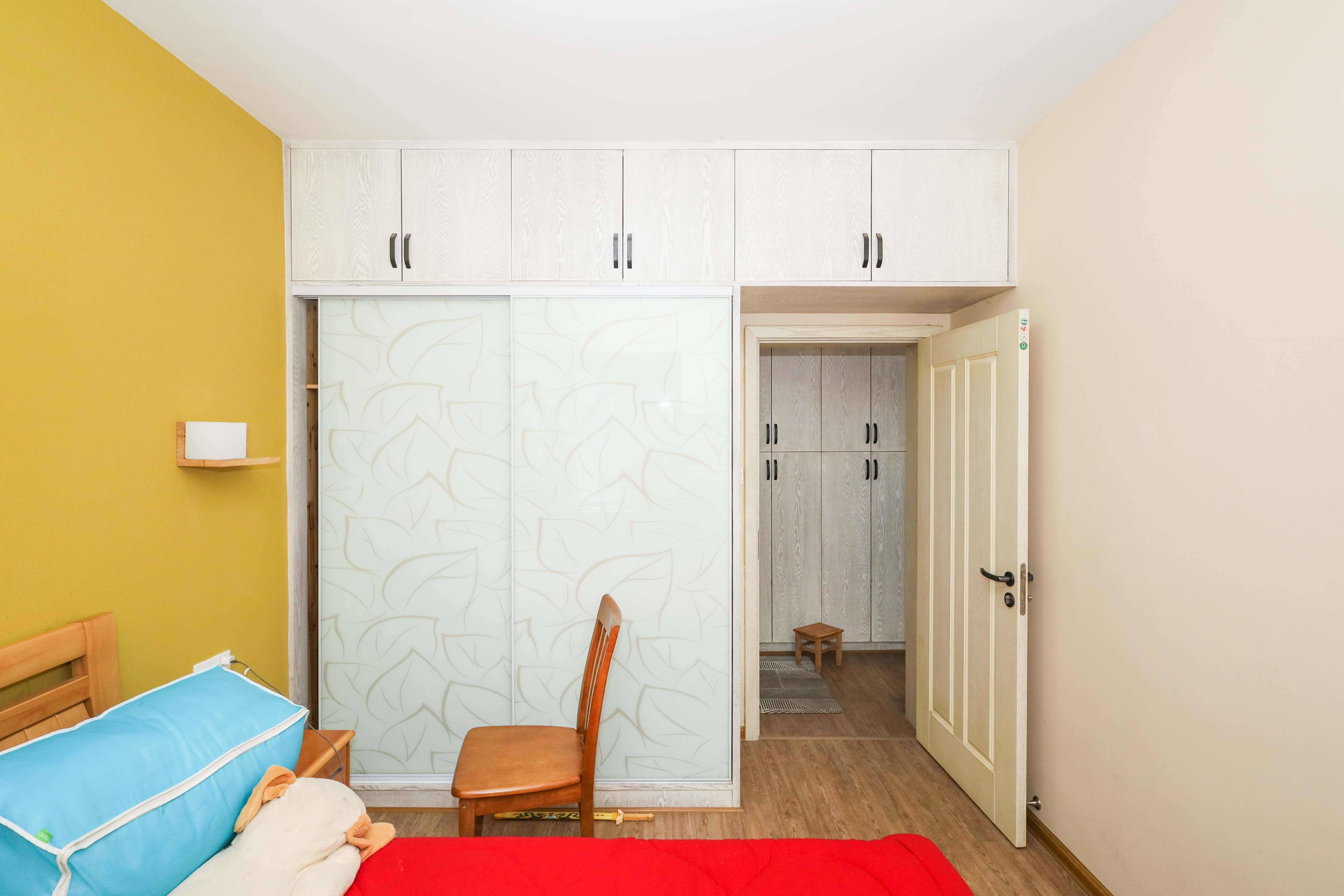 保利麓谷林语D区  2室2厅2卫    65.0万 保利麓谷林语D区  2室2厅2卫    65.0万卧室